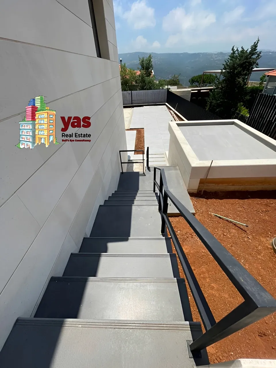Warehouse for Sale in Baabdat