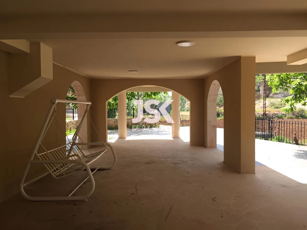 Villa for Sale in Laqlouq
