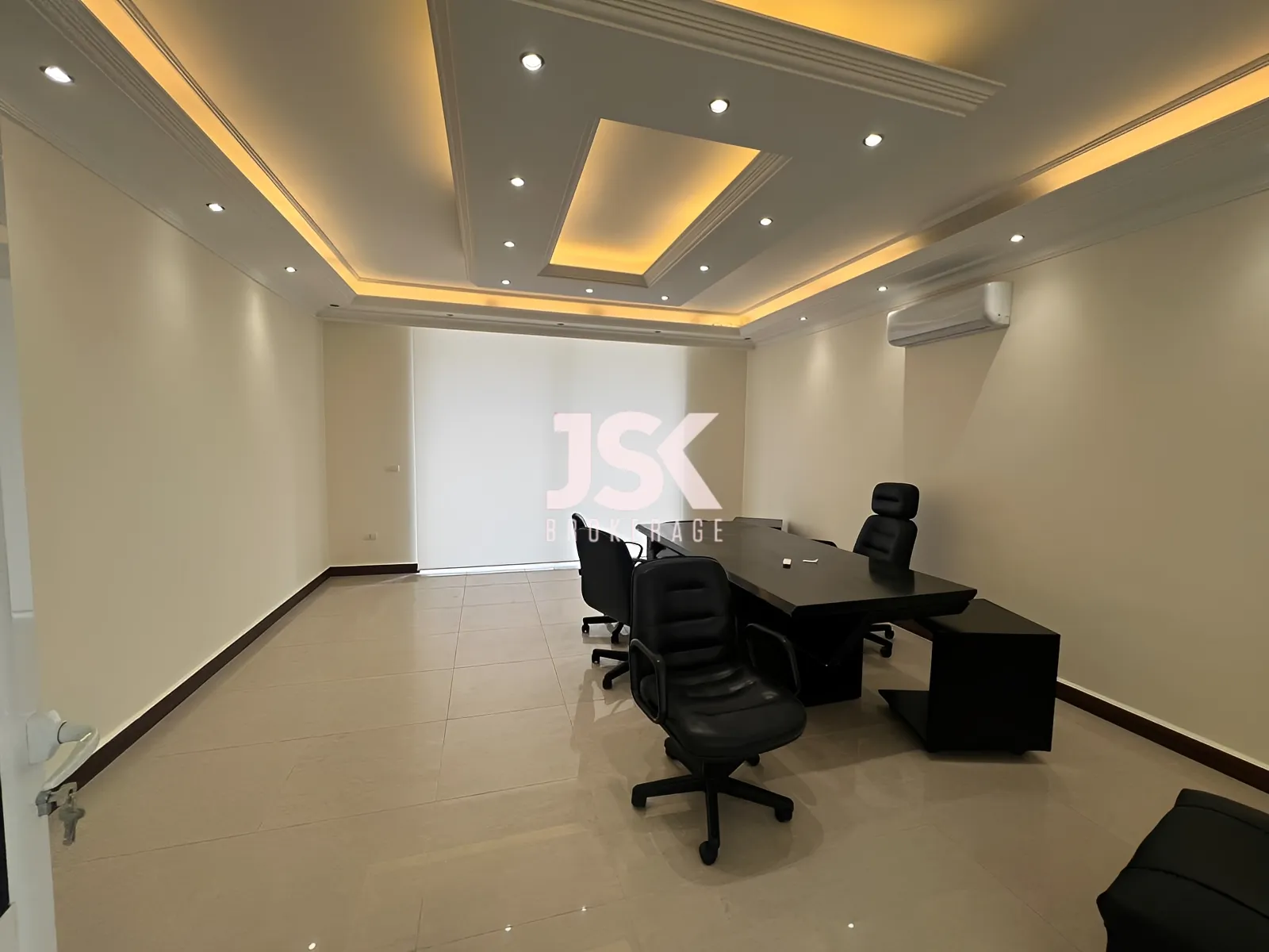 Apartment for Sale in Forn El Chebbak