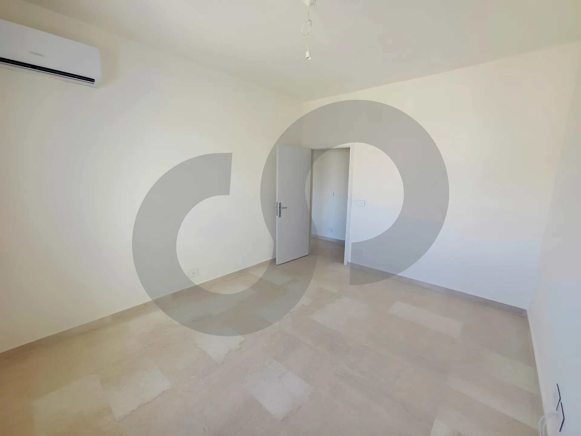 Apartment for Sale in Msaytbeh