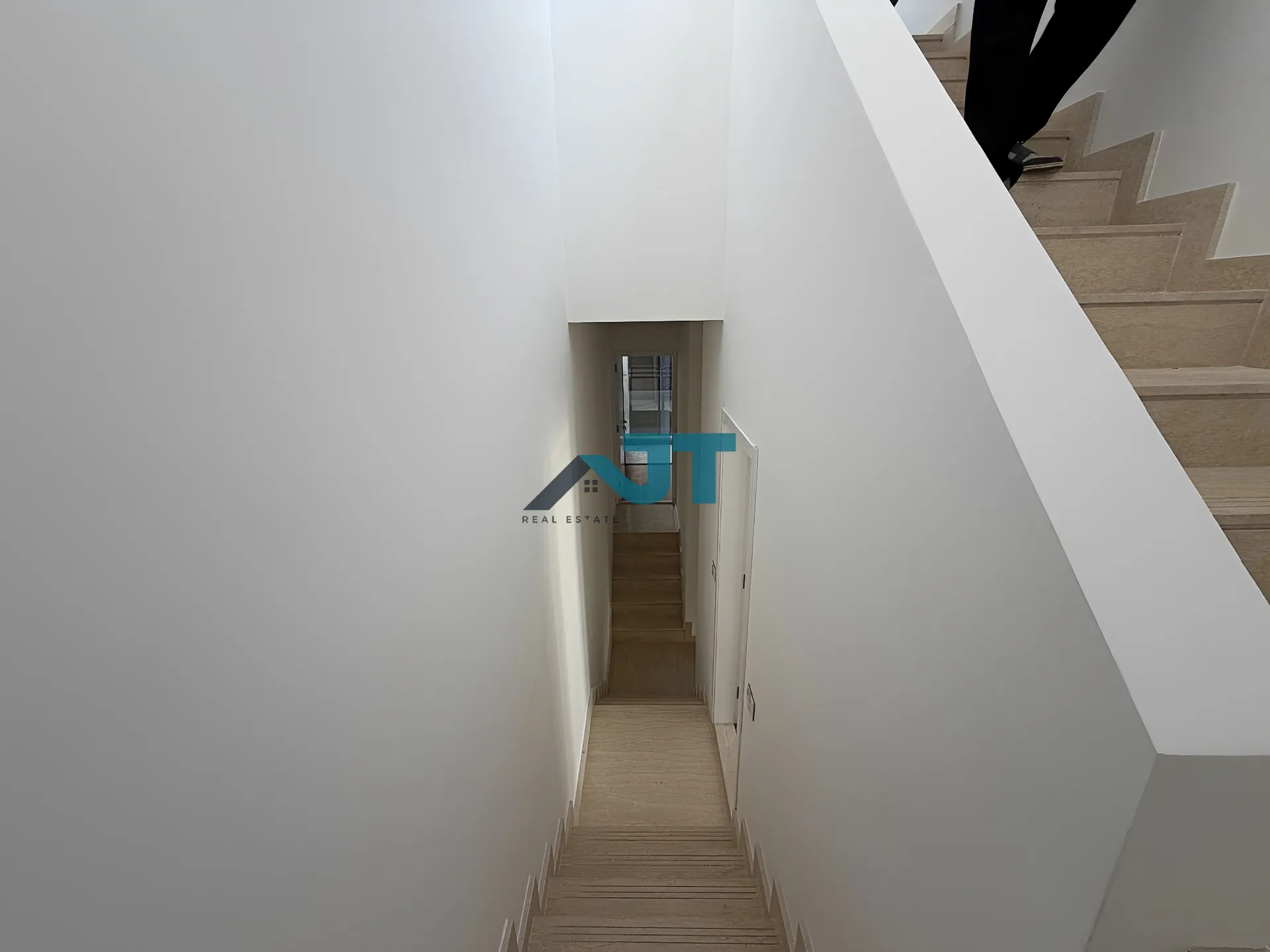 Loft for sale in Gemmayzeh, beirut, lebanon