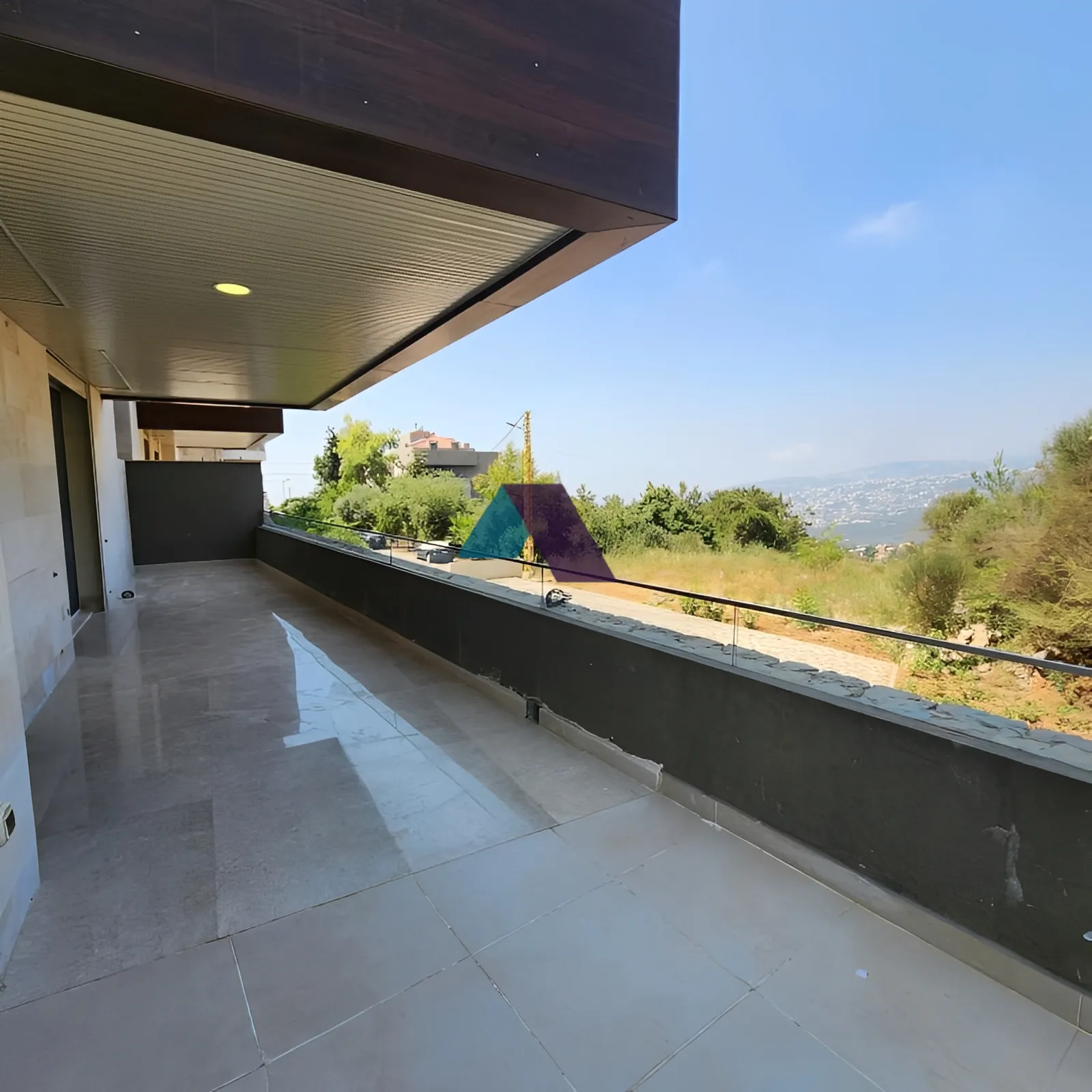Apartment for Sale in Cornet Chahwan - 3 bed, 5 bath
