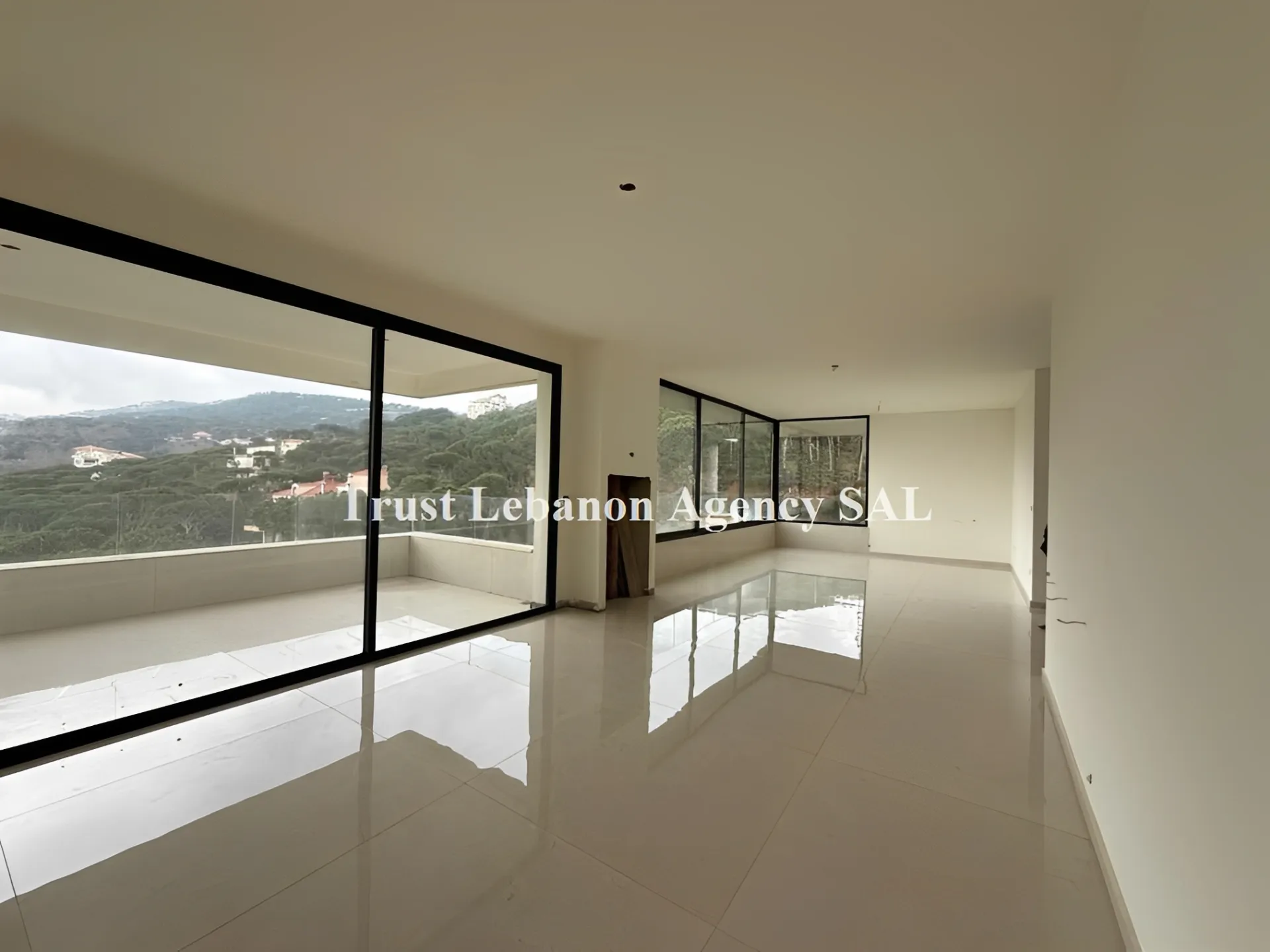 Apartment for Sale in Metn Bekfaya / Naas Lebanon