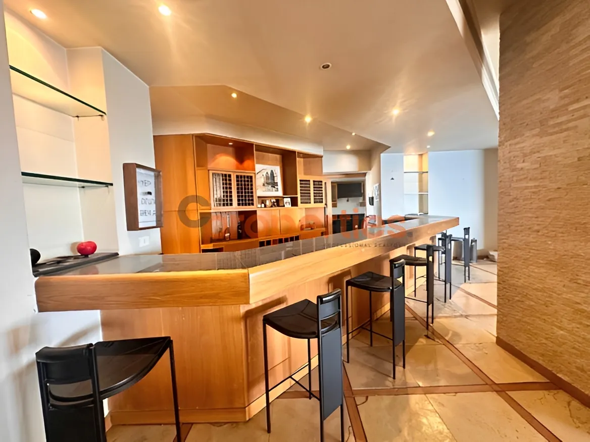 Apartment for sale in Ramleh Al Bayda, Beirut, Lebanon