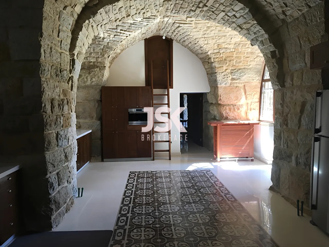 Villa for Sale in Bmekkine