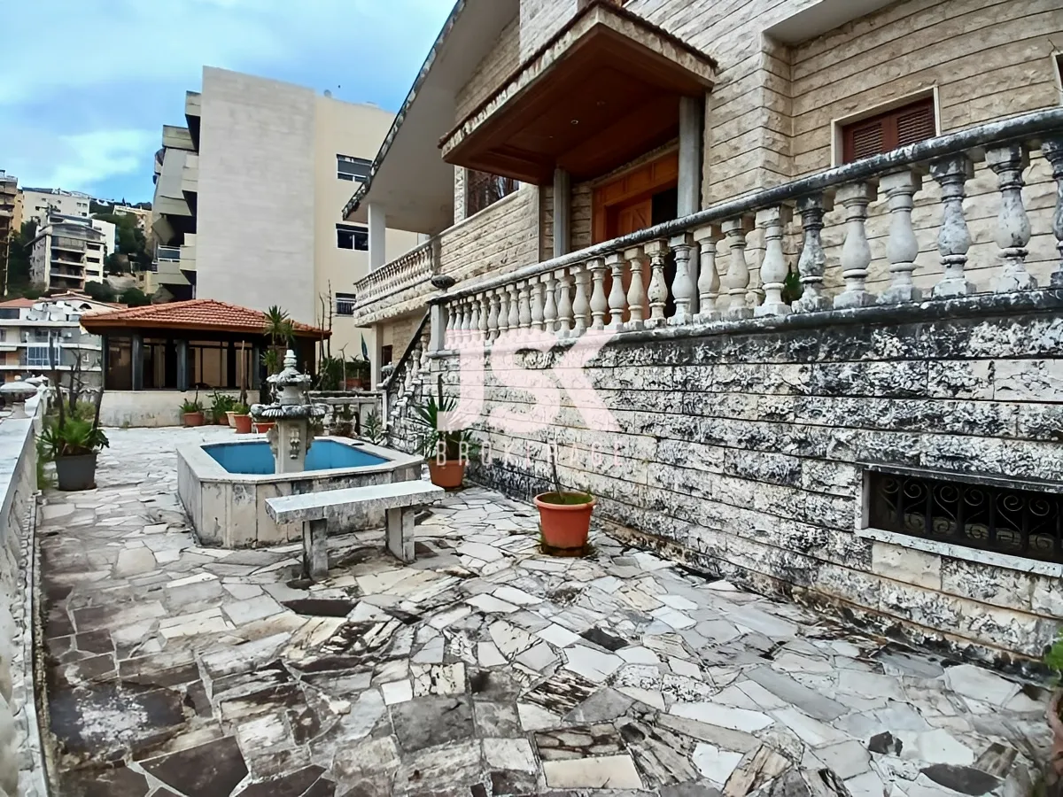 Villa for Sale in Rabweh, Metn