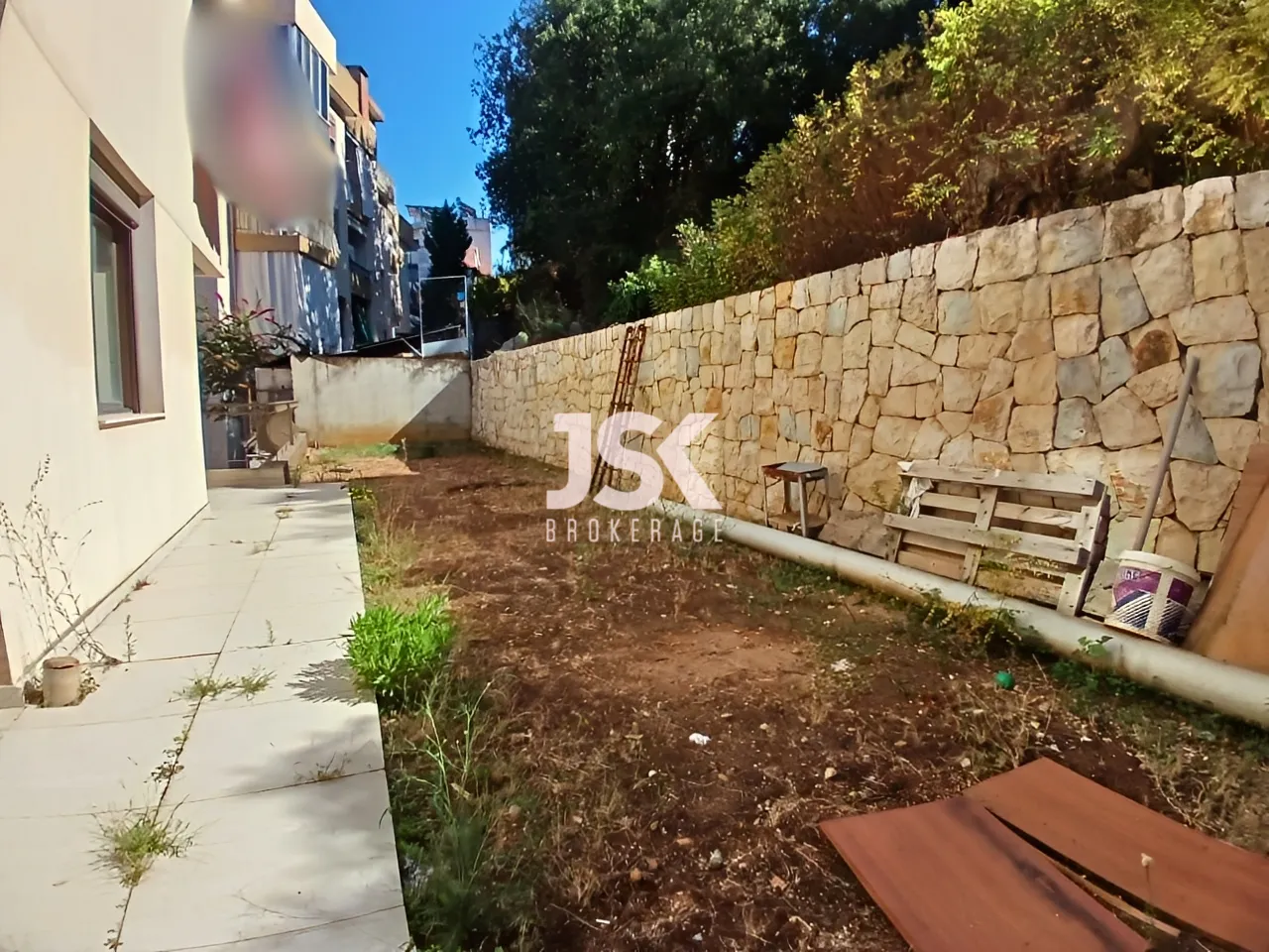 Apartment for Sale in Cornet Chahwan