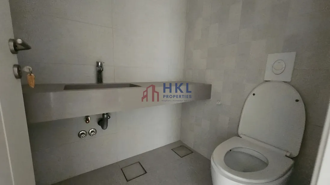 Office for rent in Hamra, Beirut, Lebanon