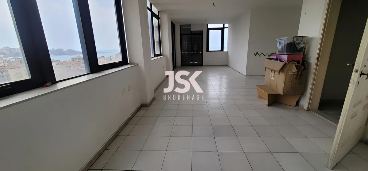 Office for sale in Jounieh