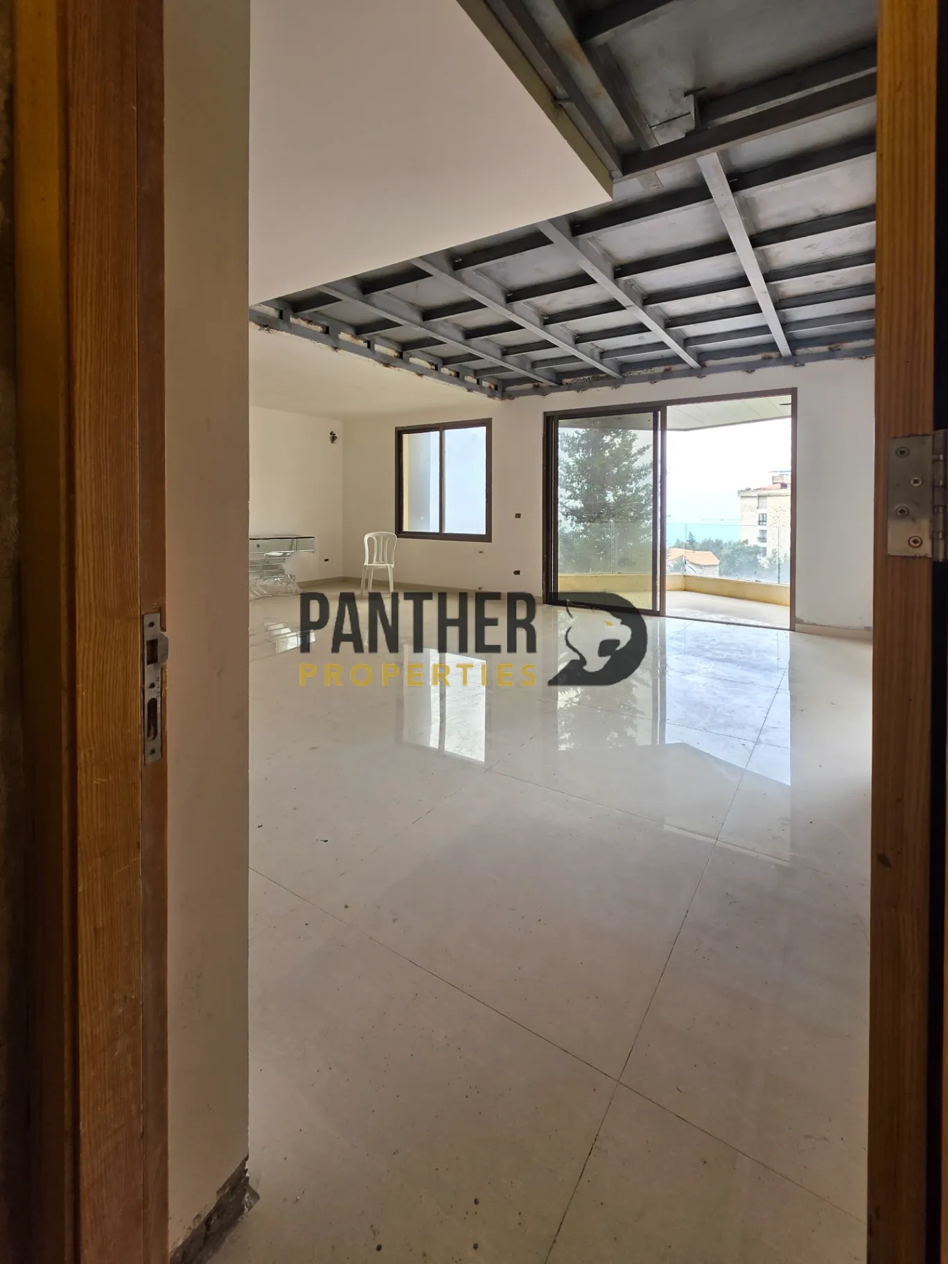 Apartment for sale in Ain Aar, Lebanon - 3 bed, 3 bath