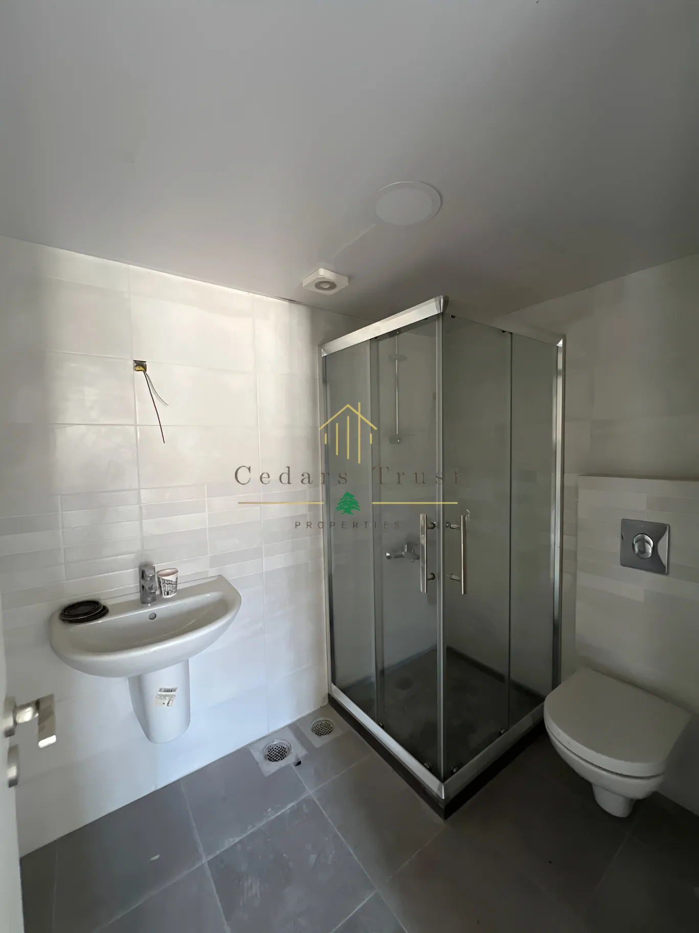 Triplex for Sale in Sarba, Lebanon