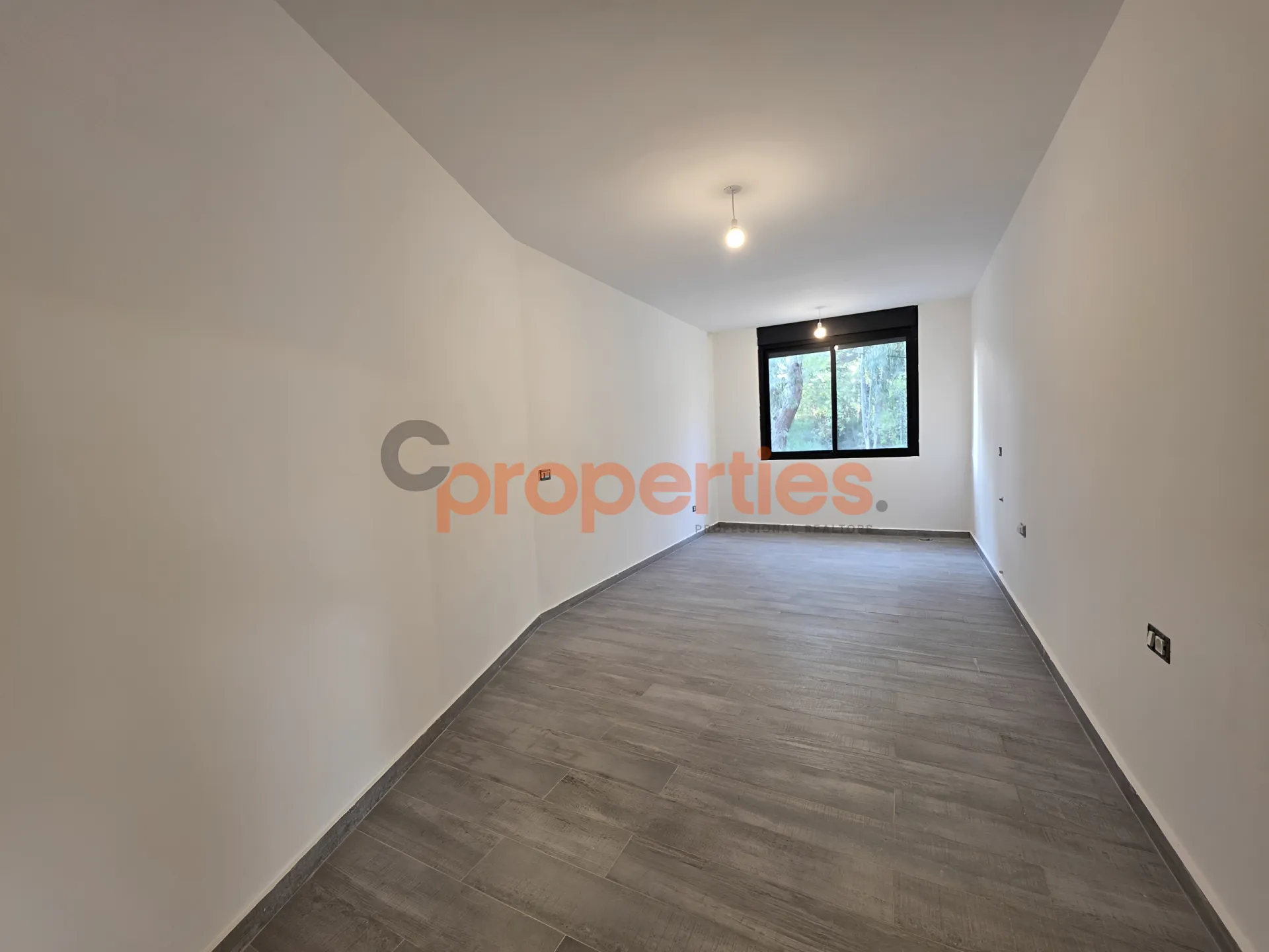 Apartment for Sale in Bharsaf