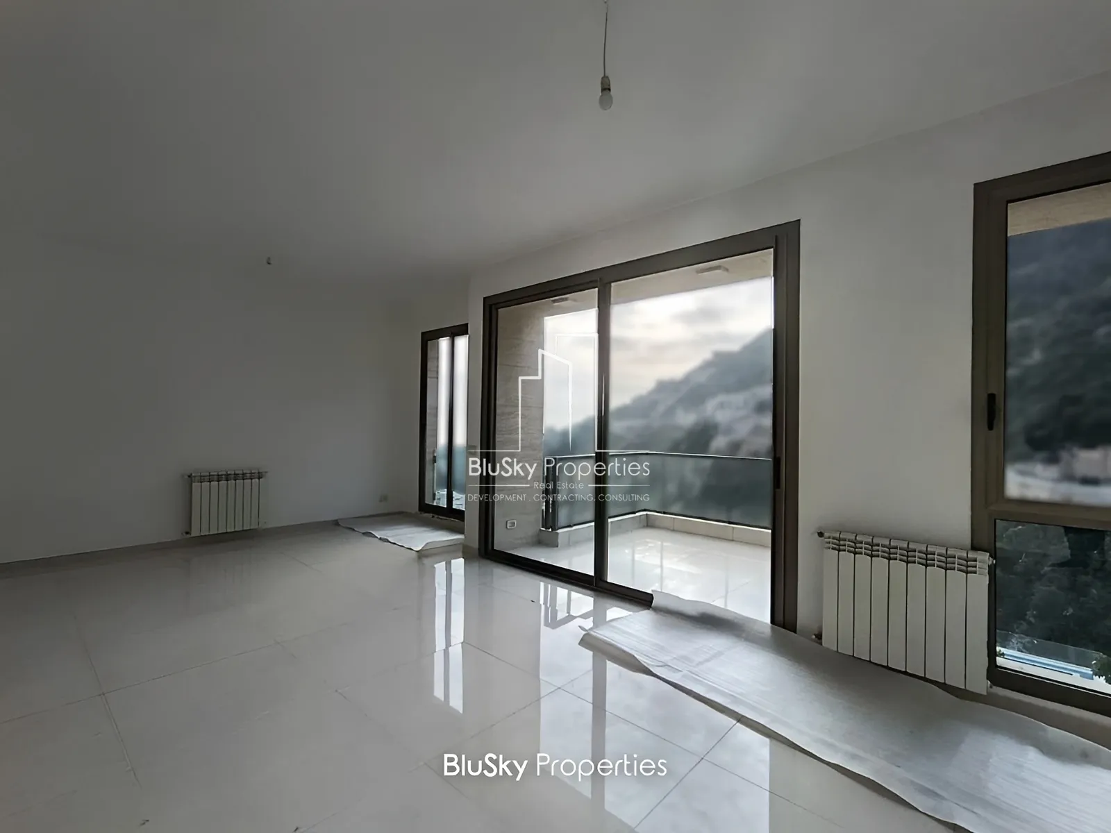 Apartment for Sale in Adma