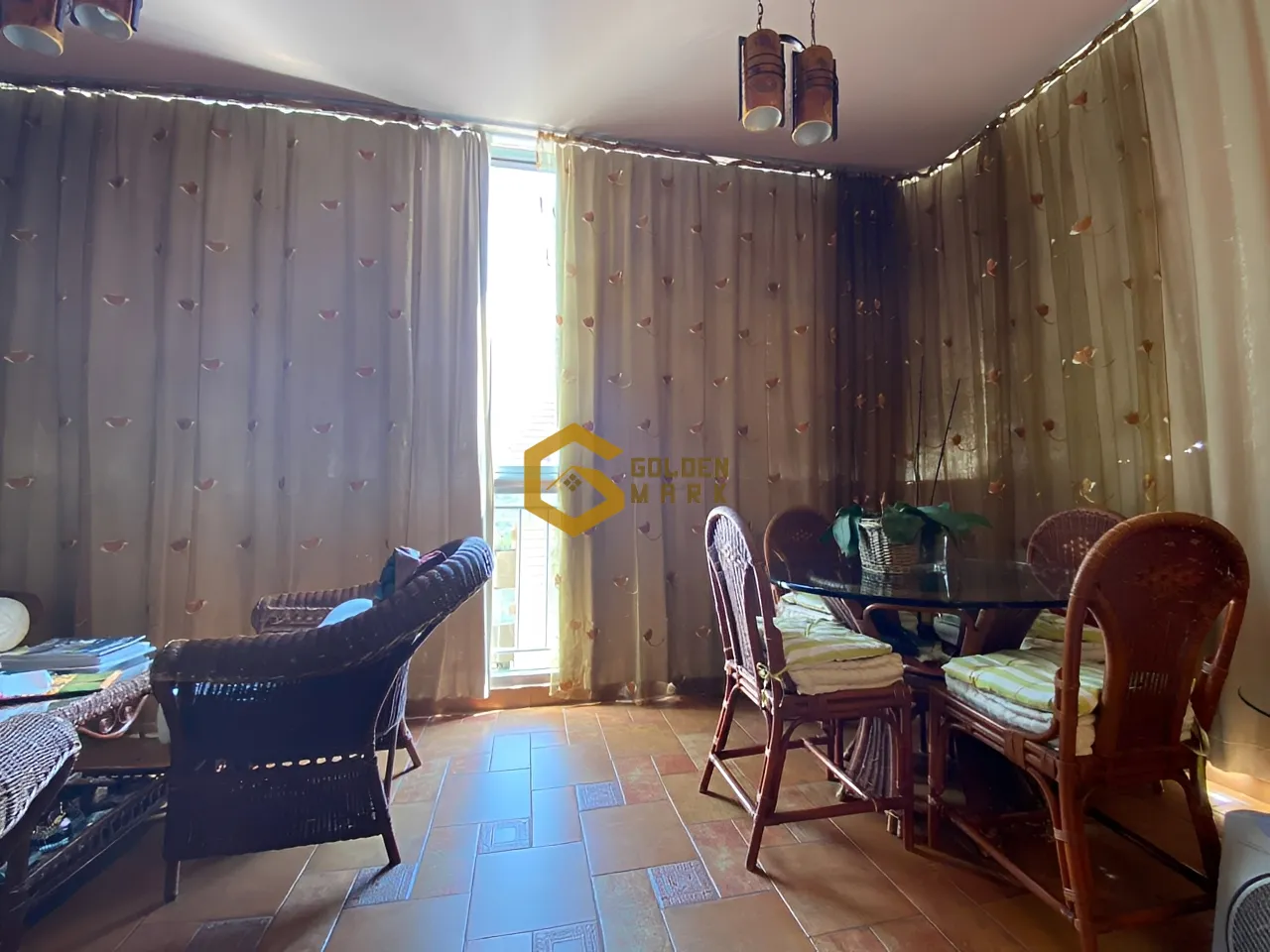 Apartment for Sale in Ballouneh