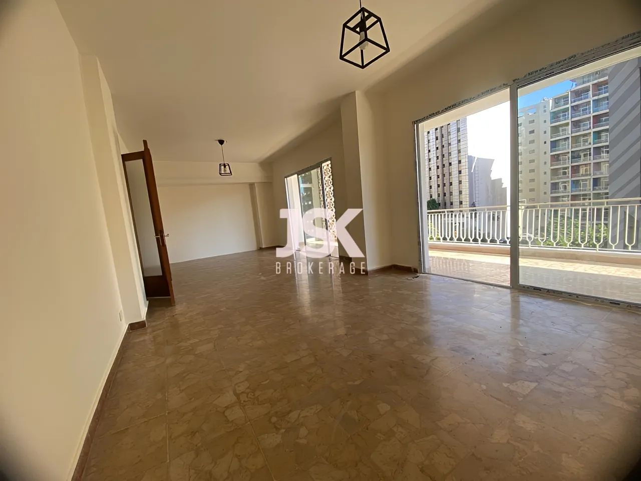 Apartment for Rent in Ras