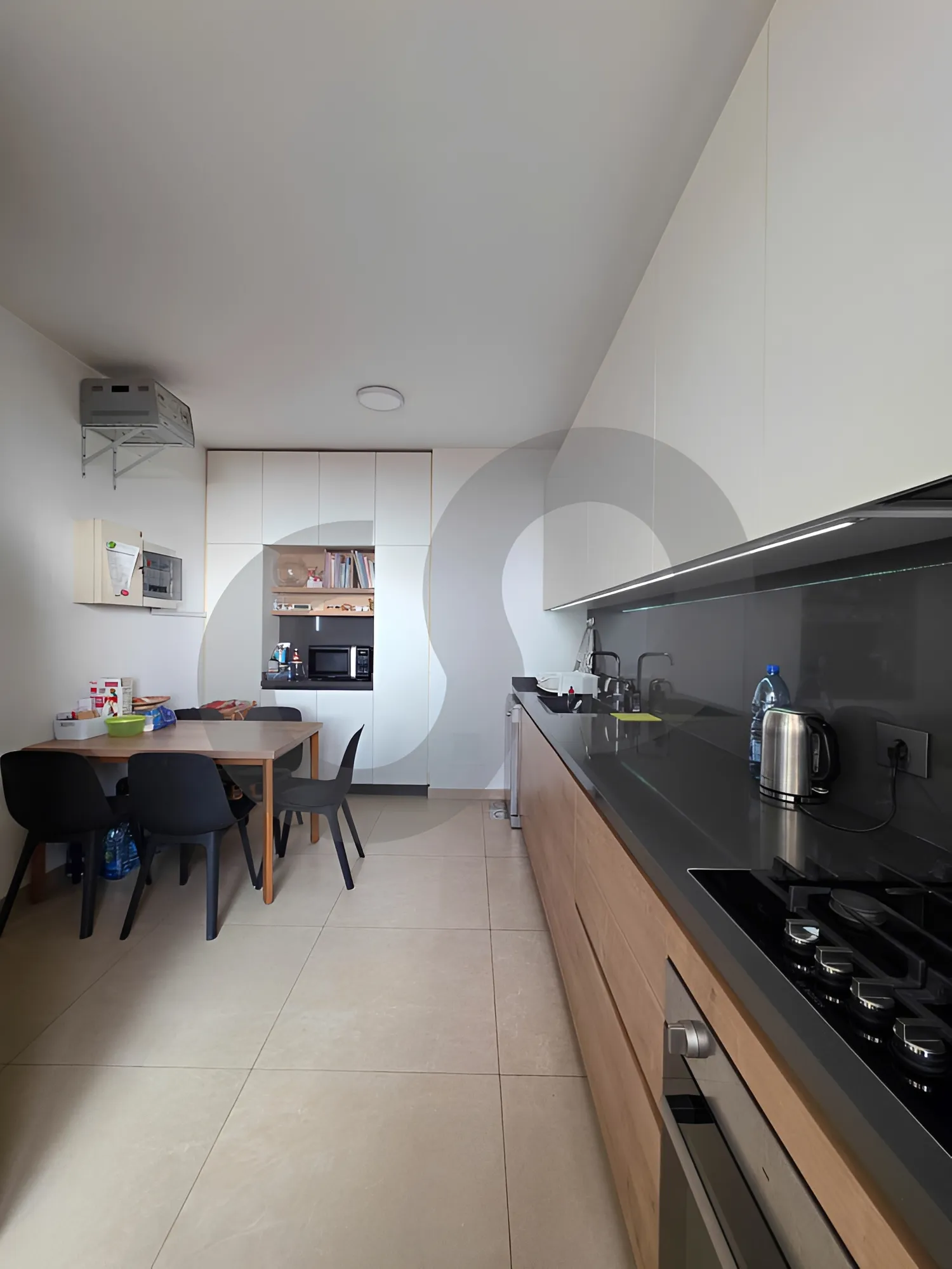 Building for Sale in Ghazir