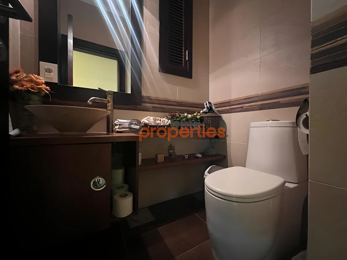Apartment for Sale in Mar Takla, Hazmieh