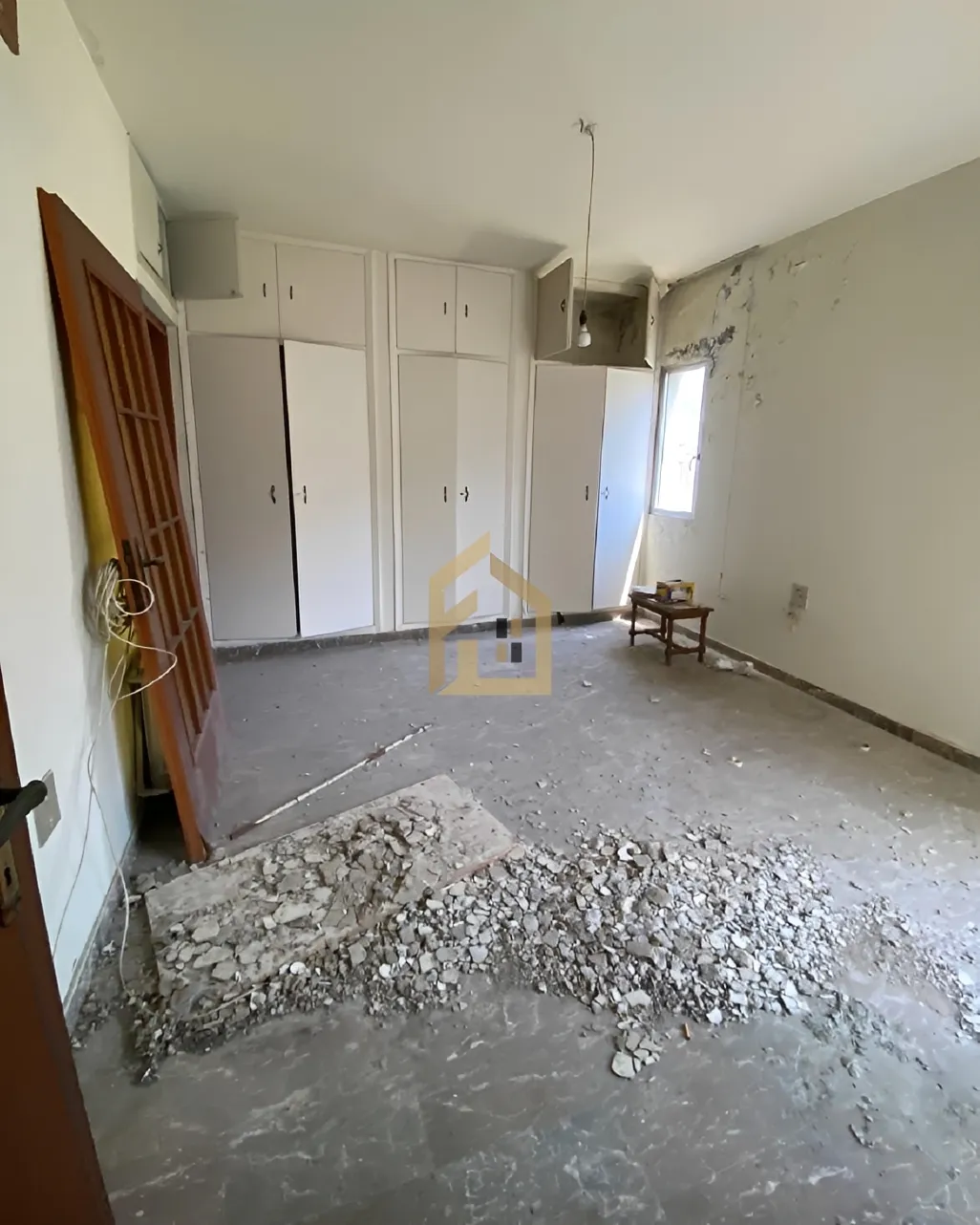 Apartment for sale in Haret Sakher, Lebanon