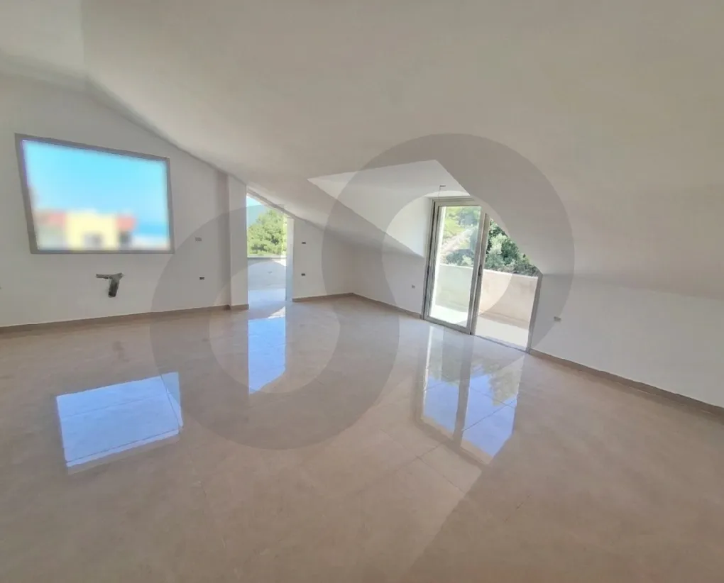 Apartment for Sale in Blat