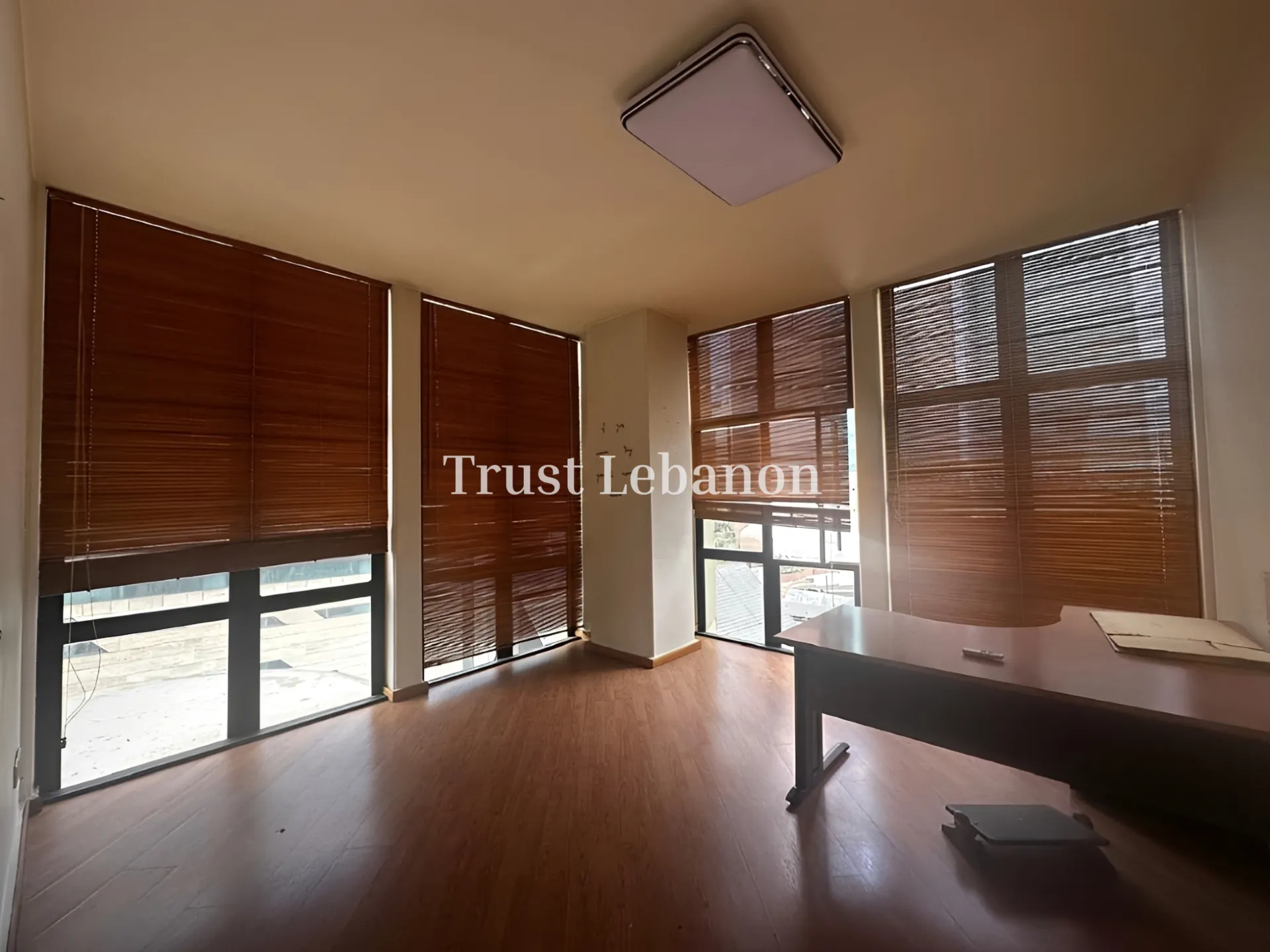 Commercial for rent in Horch Tabet, Lebanon