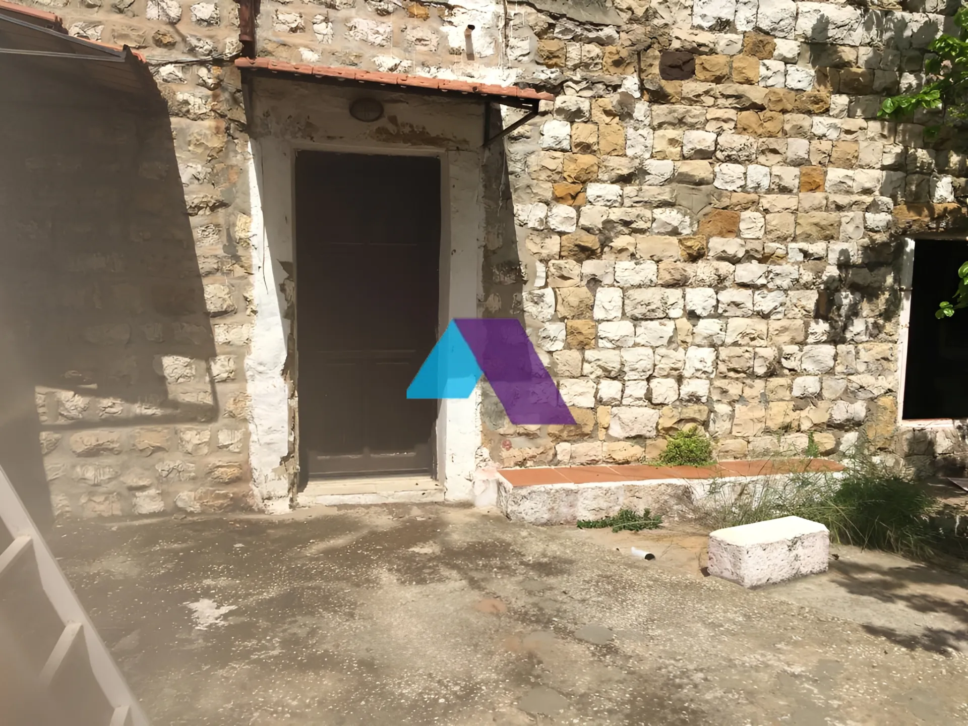 Villa for Sale in Ain Saadeh