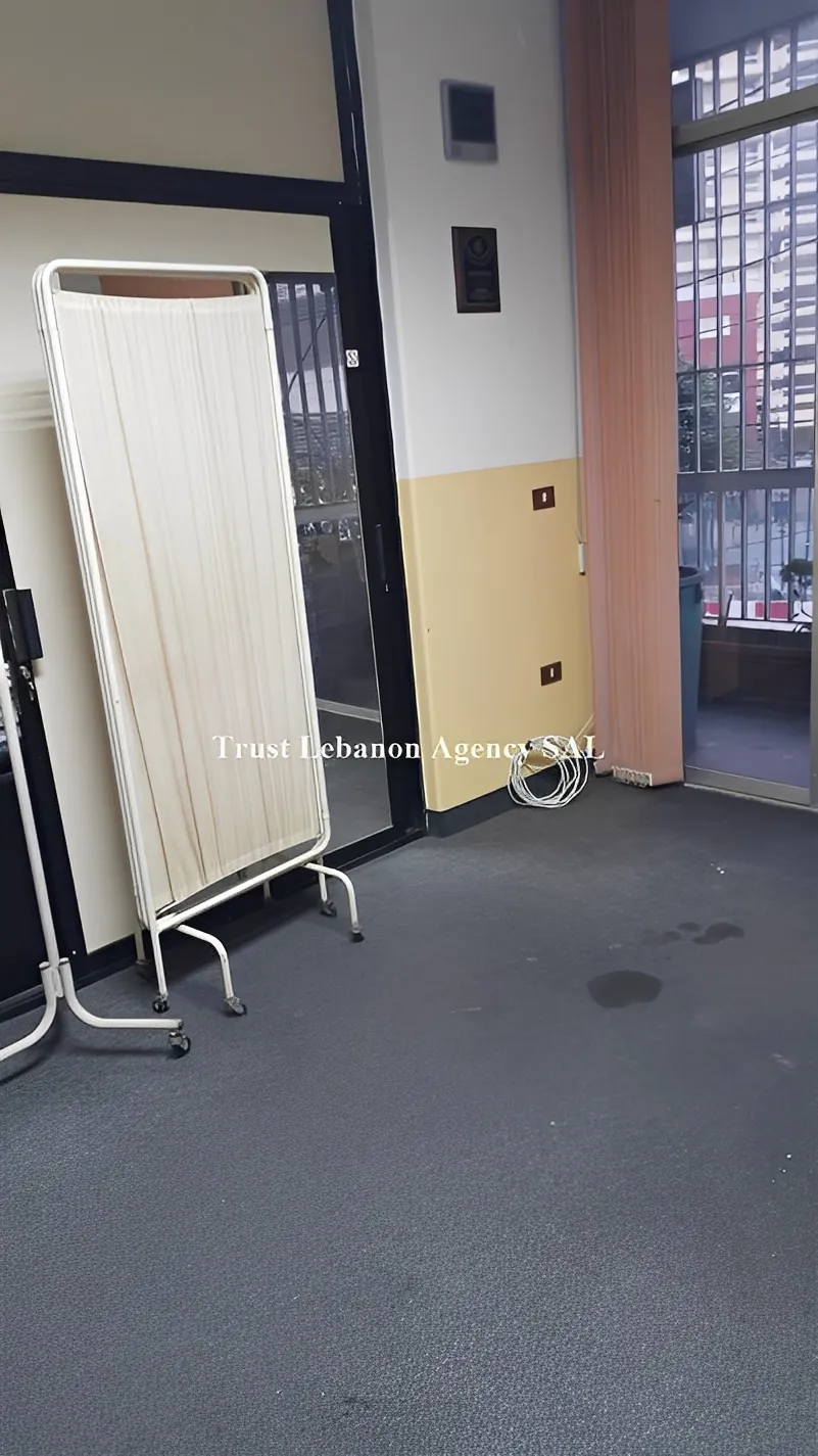 Commercial Property For Rent in Beirut, Verdun