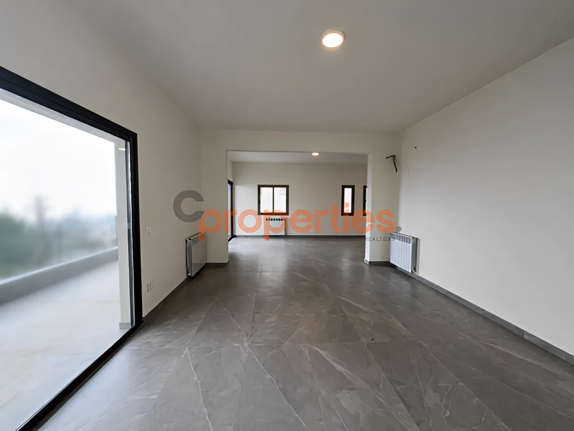 Apartment for Sale in Beit Meri - 4 bed, 6 bath
