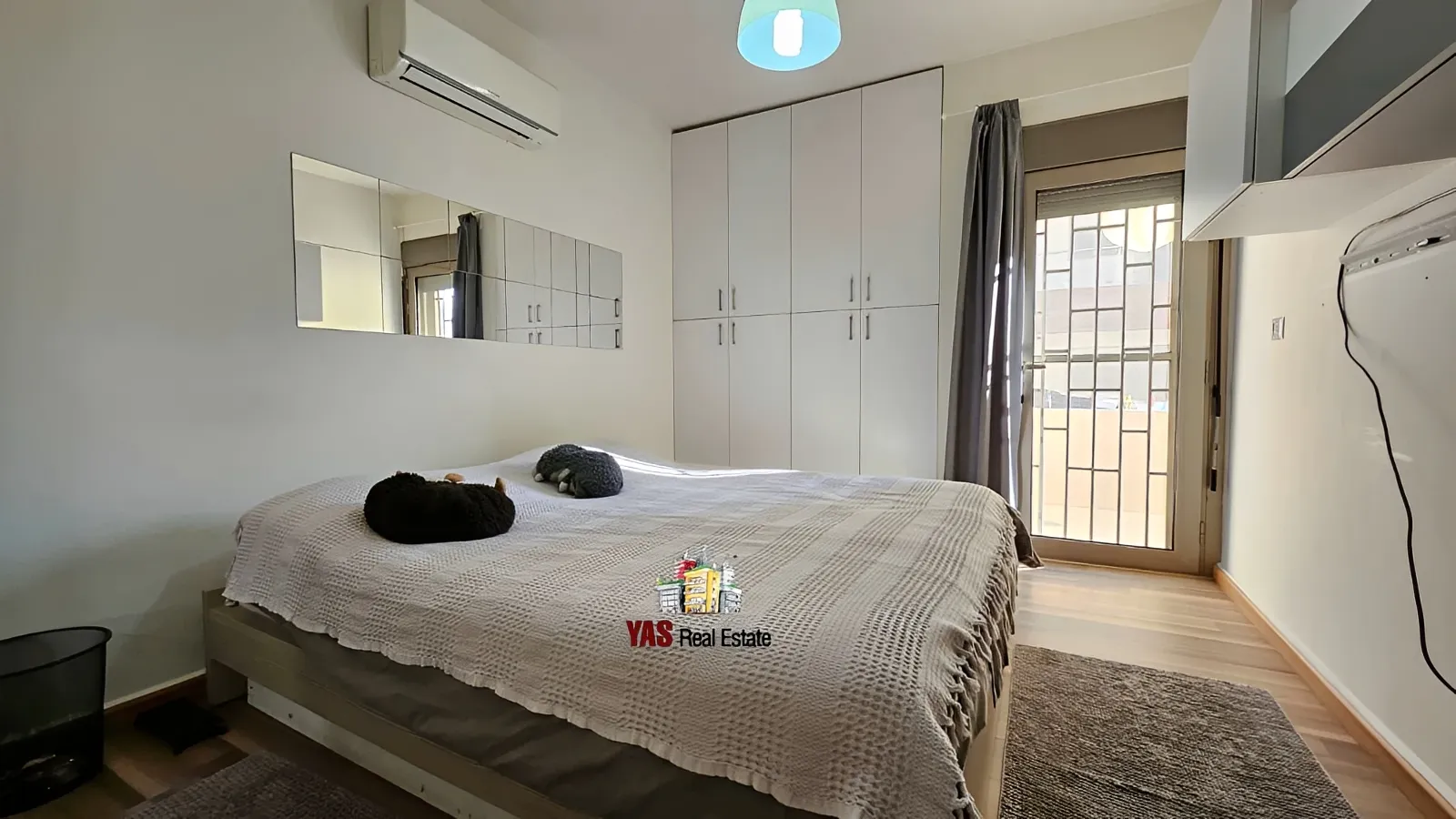 Apartment for Sale in Ballouneh - 5 bed, 5 bath
