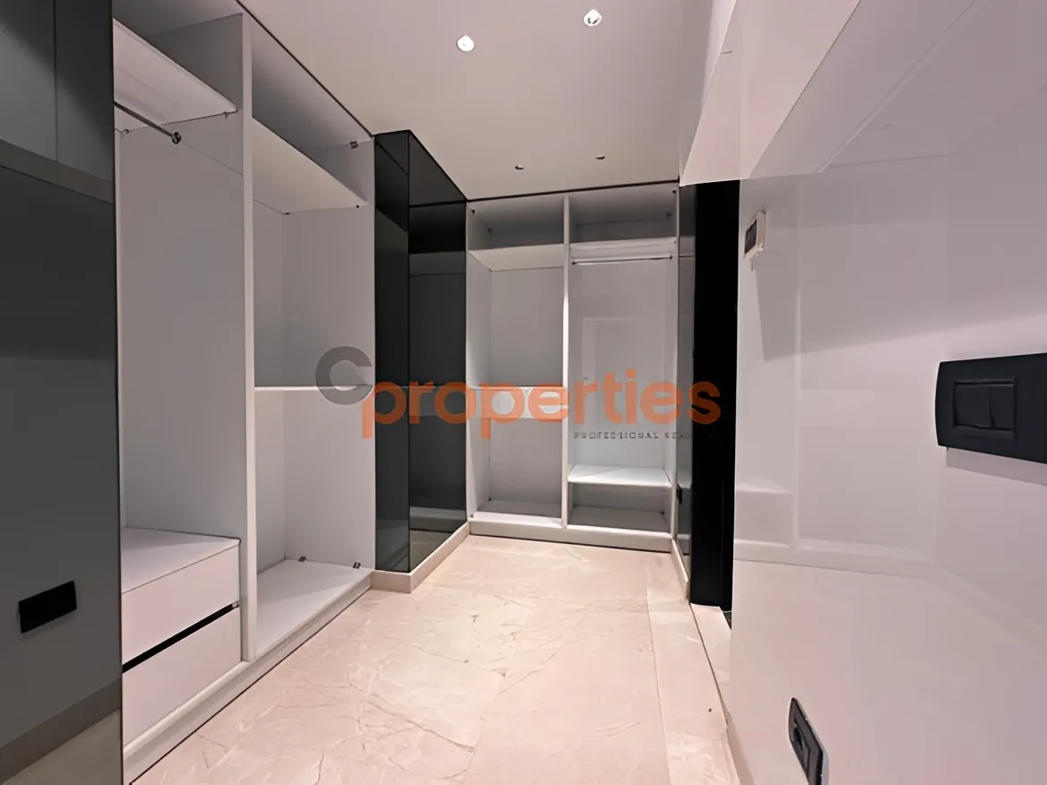 Apartment for Sale in Raoucheh