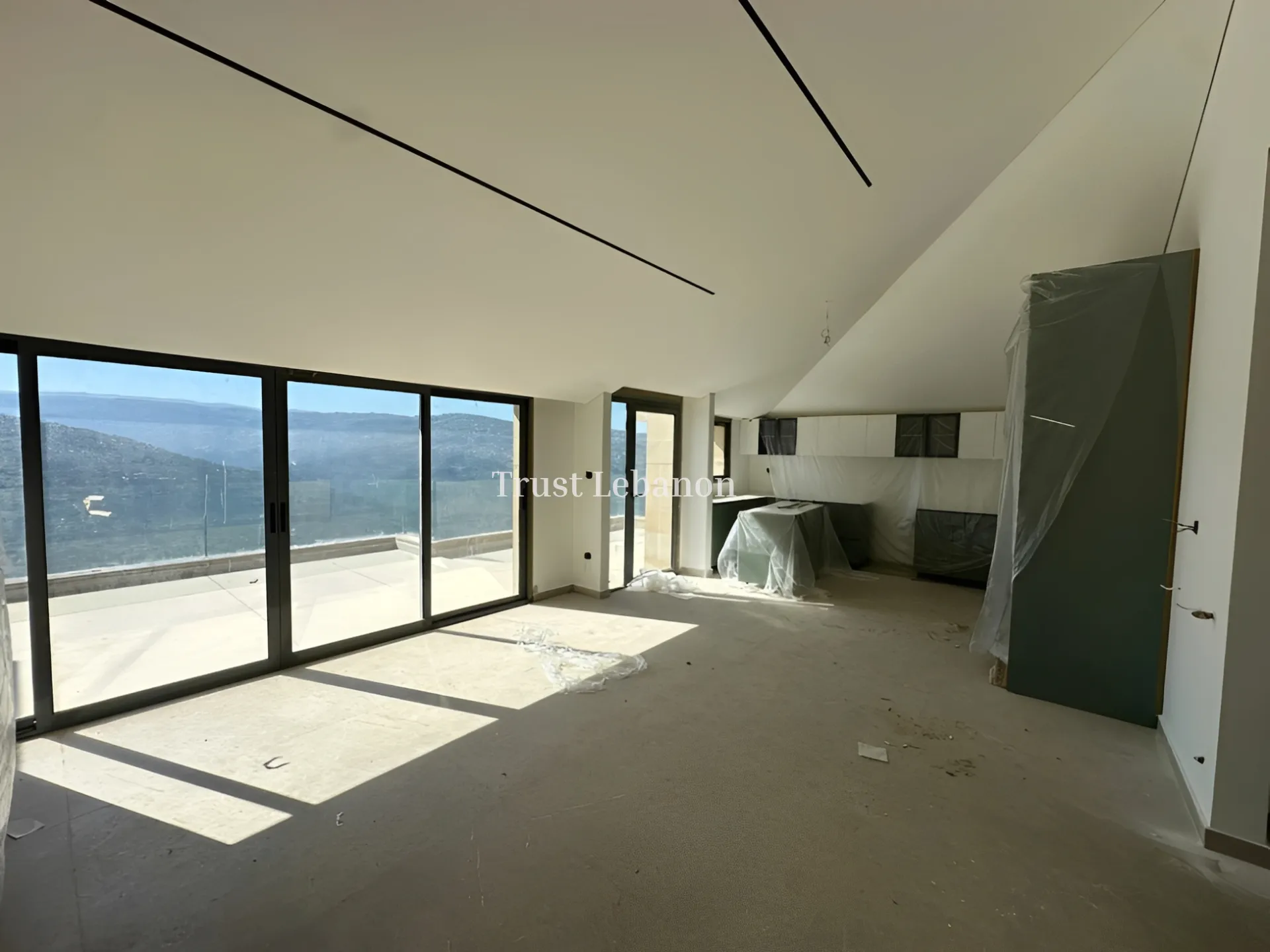 Apartment for sale in Beit Meri, Lebanon