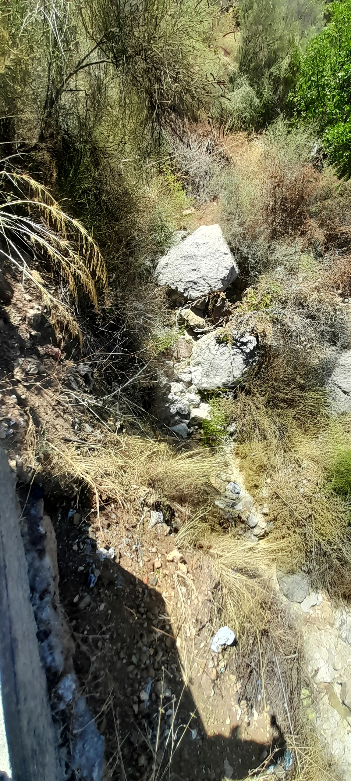 Land for sale in Yahchouch, lebanon