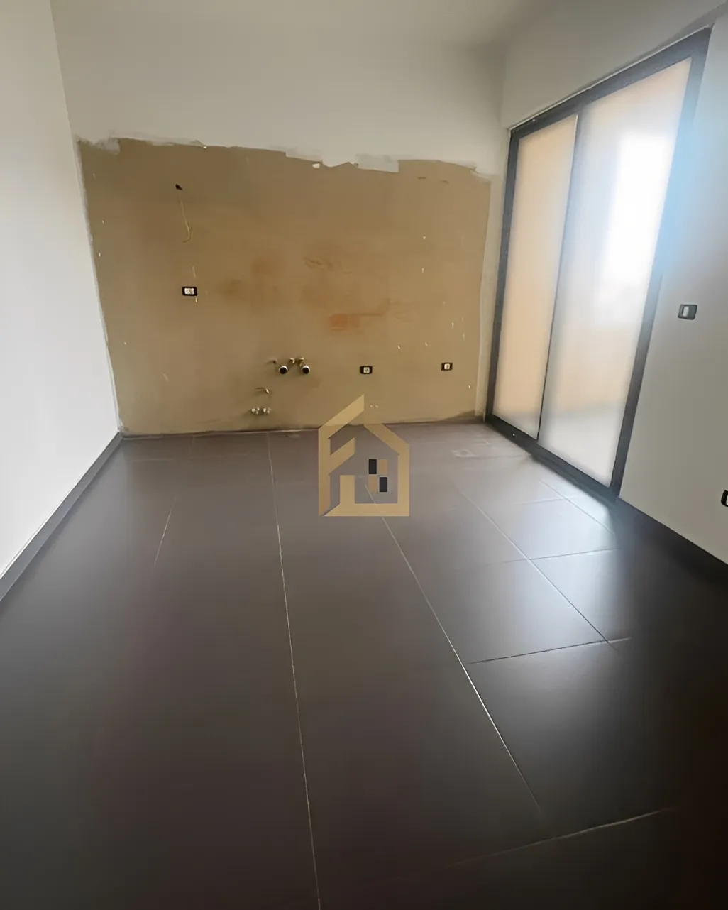Apartment for sale in Zikrit, Lebanon