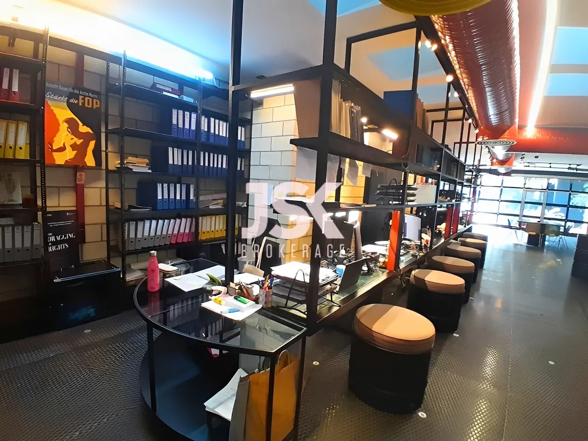 Office for Sale in Achrafieh