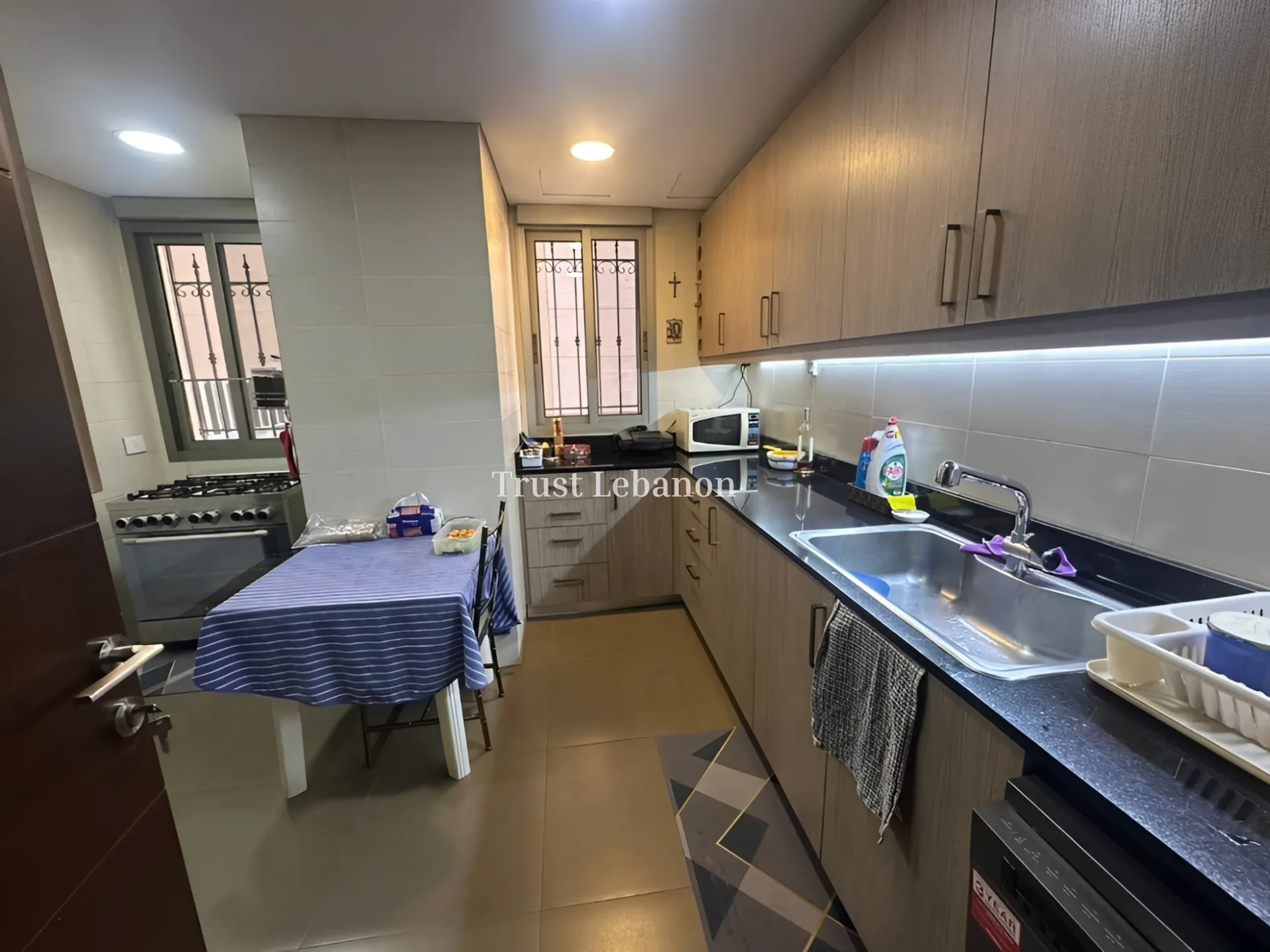 Apartment for sale in Ain Saadeh, Lebanon - 3 bed, 5 bath