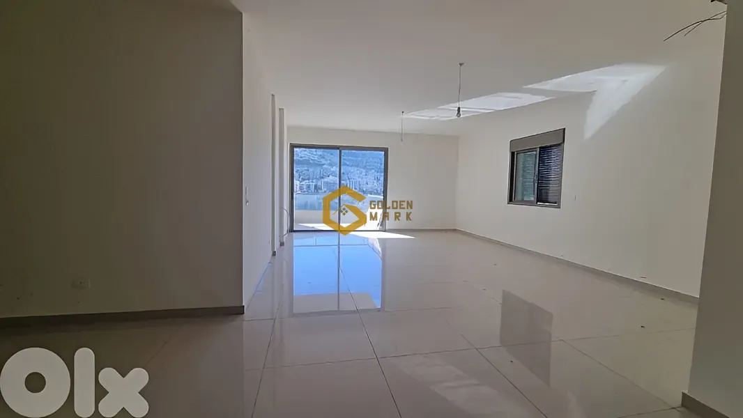 Apartment for Sale in Ain Aalaq