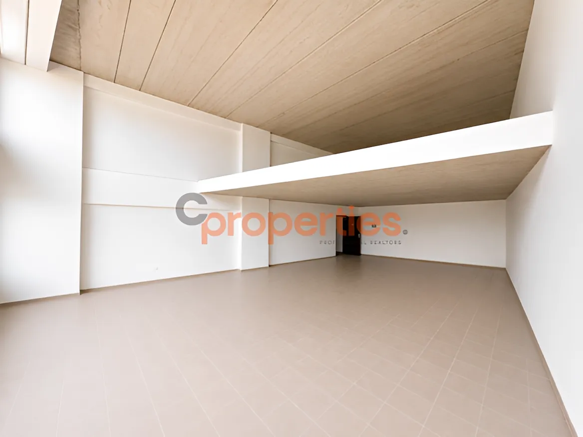 Office for Sale in Hazmieh