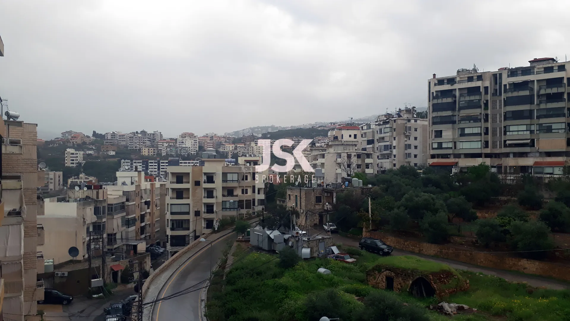 Apartment for Sale in Beit El Chaar
