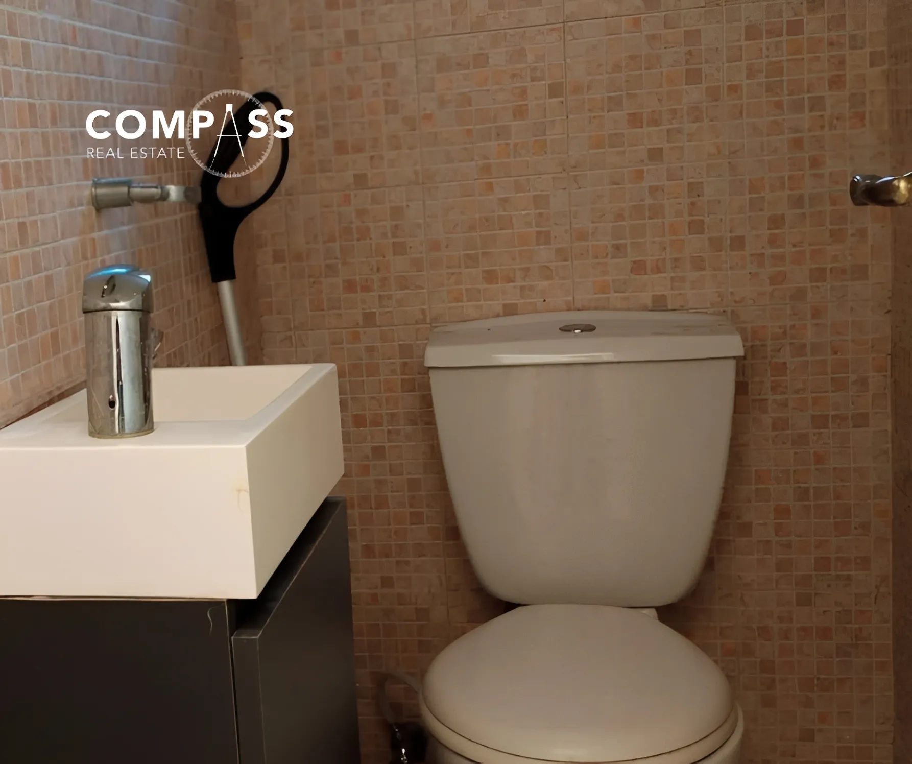 Apartment for rent in Achrafieh, Beirut, Lebanon