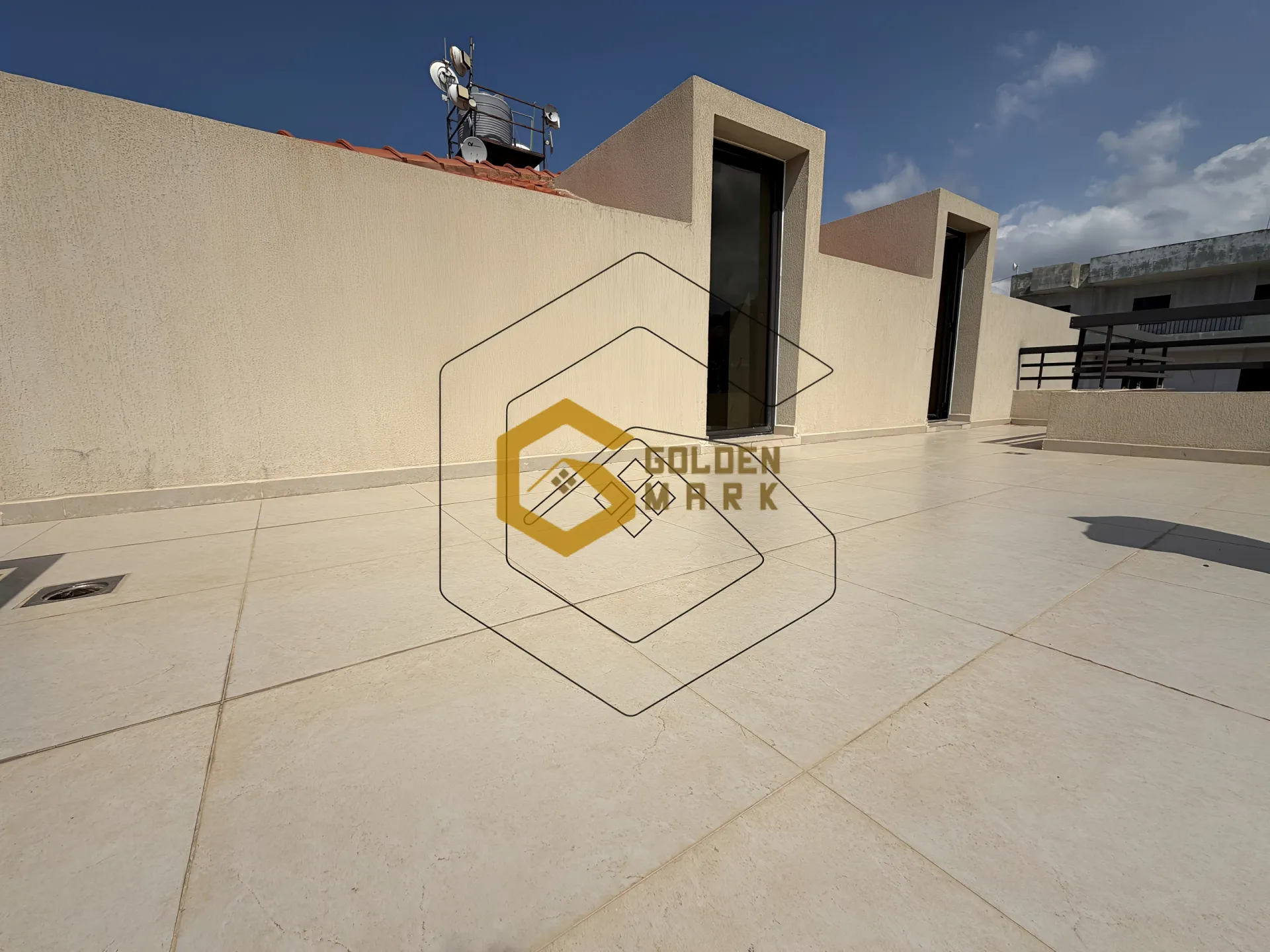 Duplex for Sale in Blat