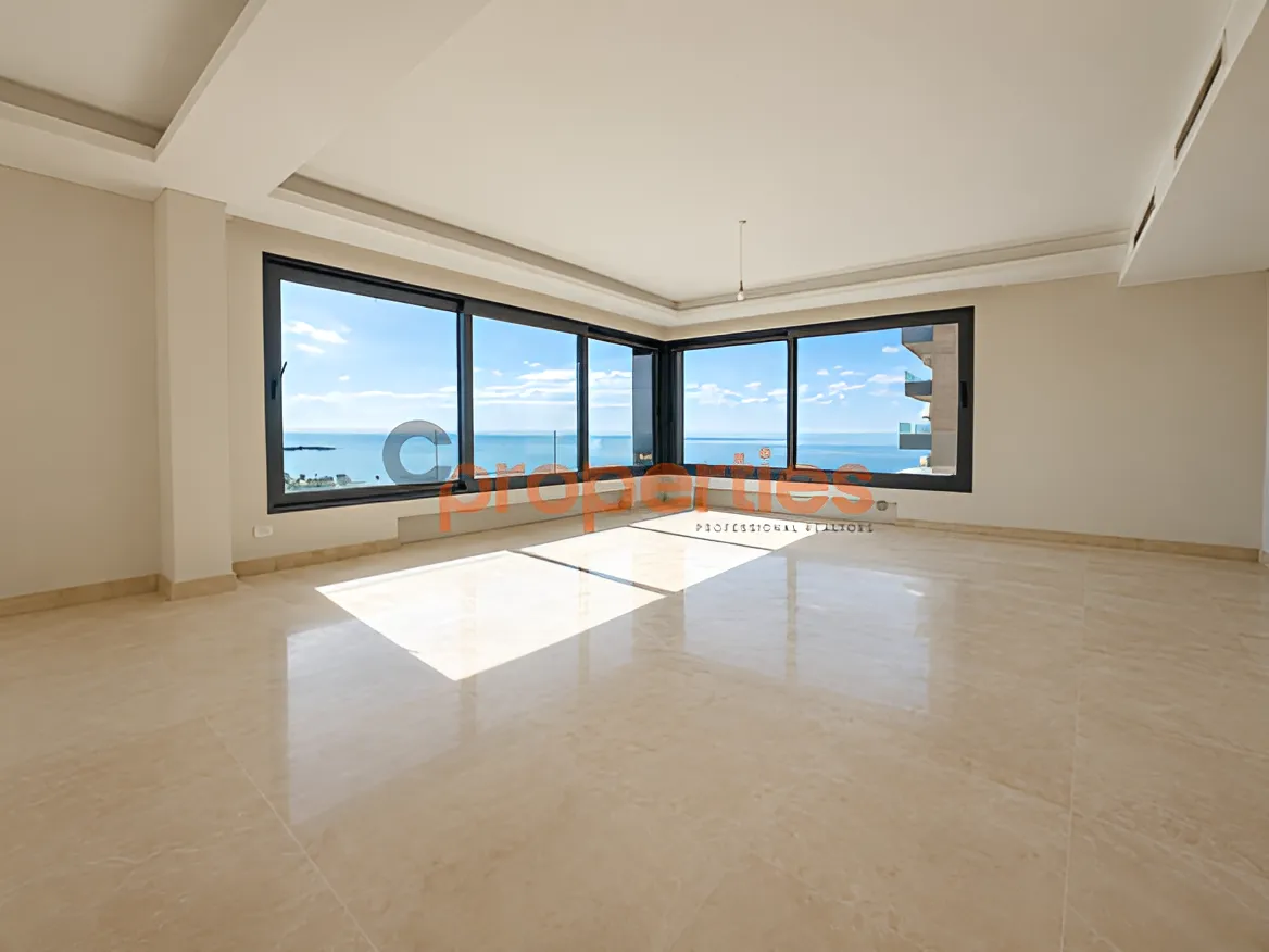 Apartment for sale in Ramleh Al Bayda, Beirut, Lebanon - 4 bed, 6 bath