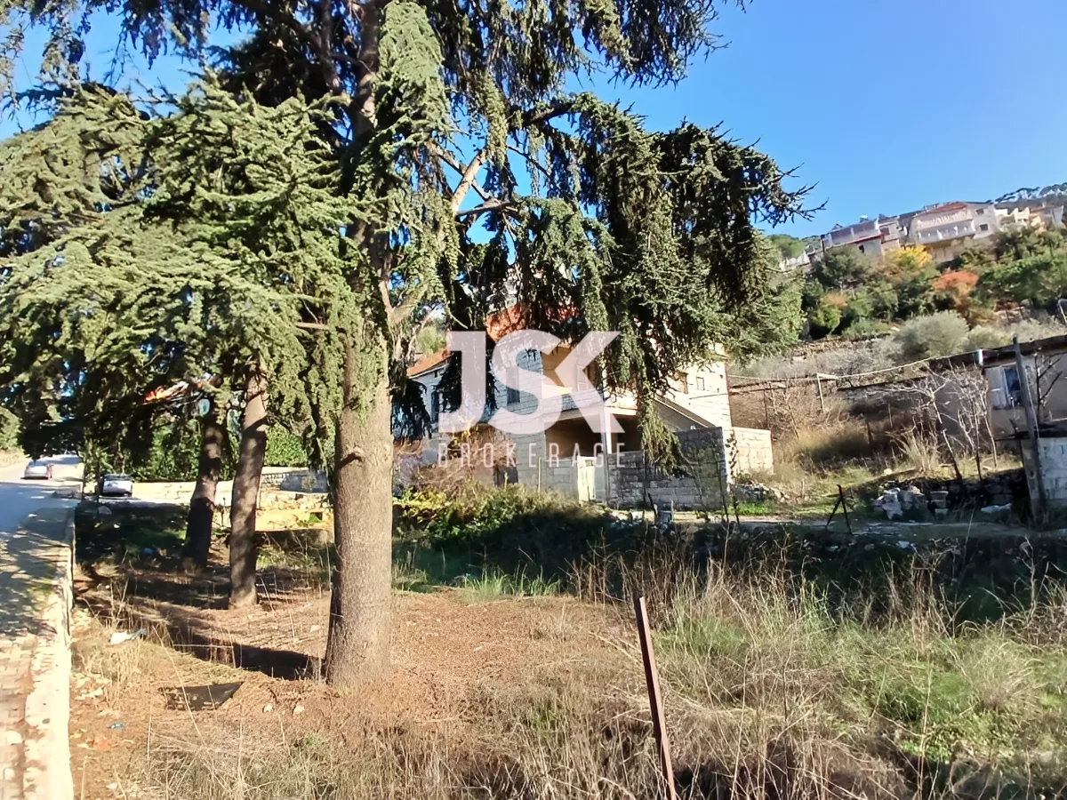 Land for Sale in Khenchara, Lebanon
