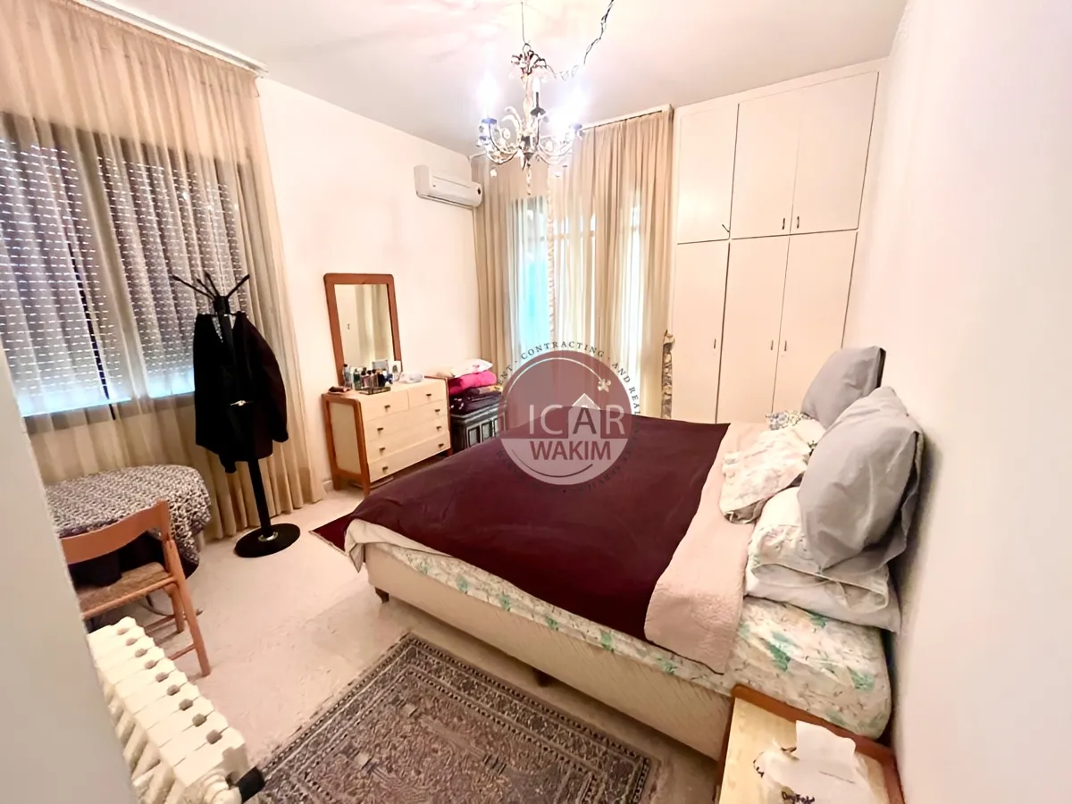 Apartment for Sale in Beit Meri