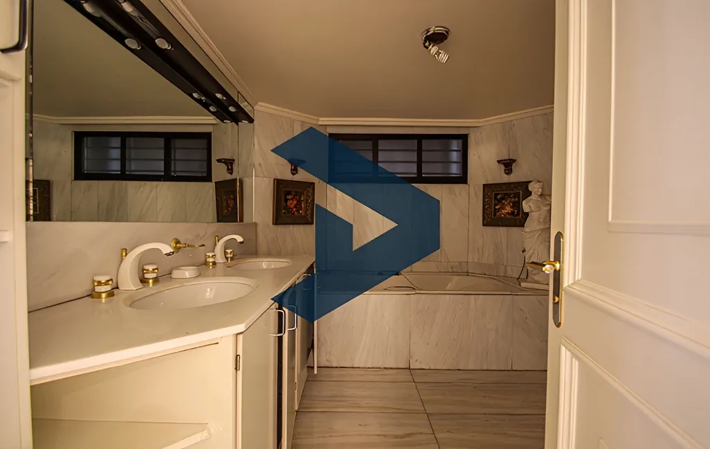 Apartment for rent in Ras Beirut, Beirut, Lebanon