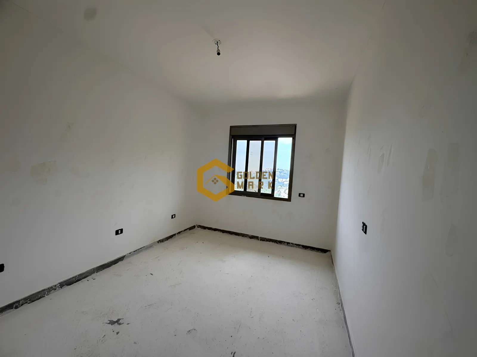 Loft for Sale in Jouret El Ballout