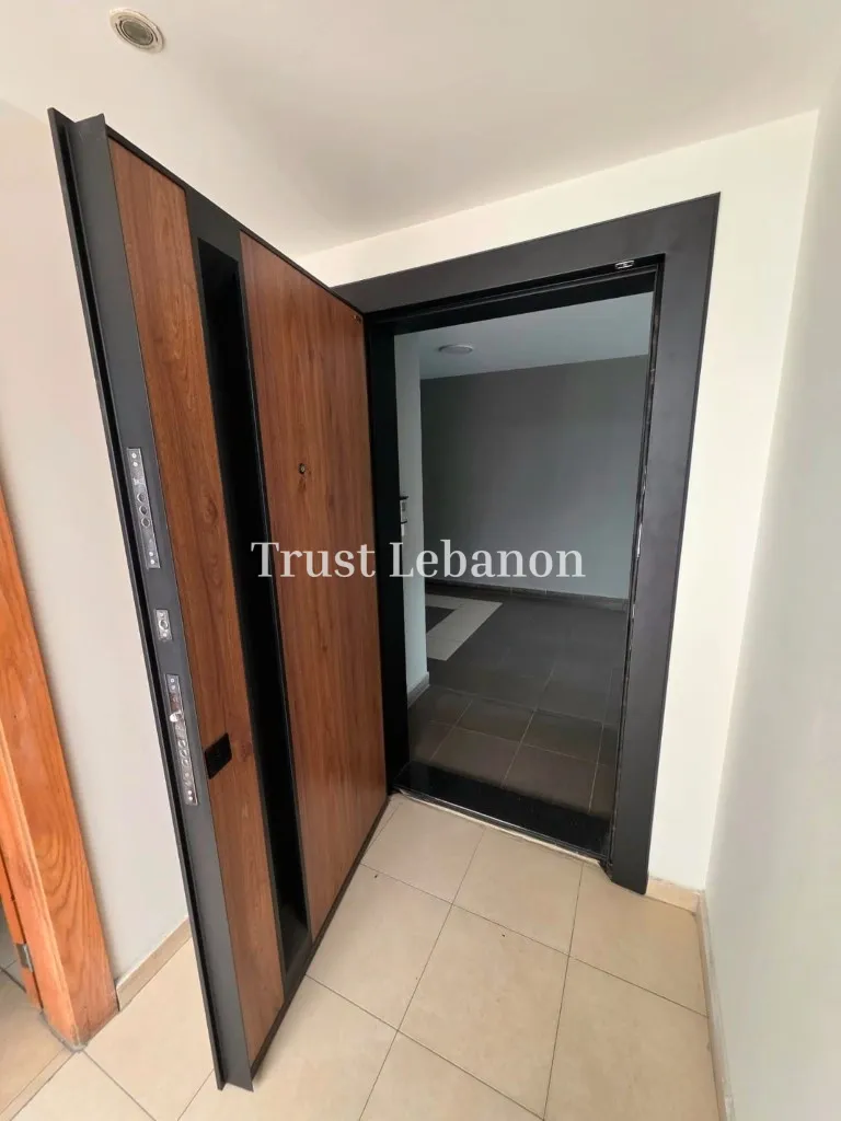 Office for rent in Mkalles, Lebanon