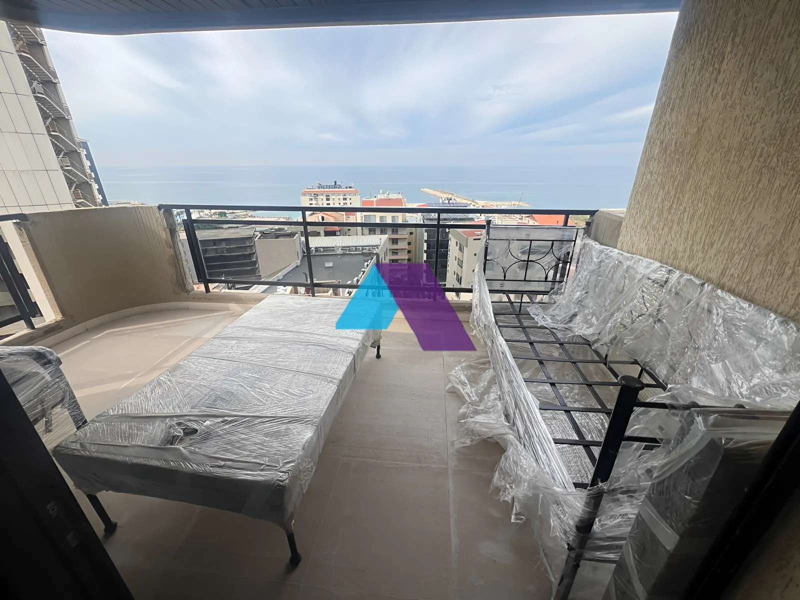 Apartment for Sale in Kaslik - 3 bed, 3 bath