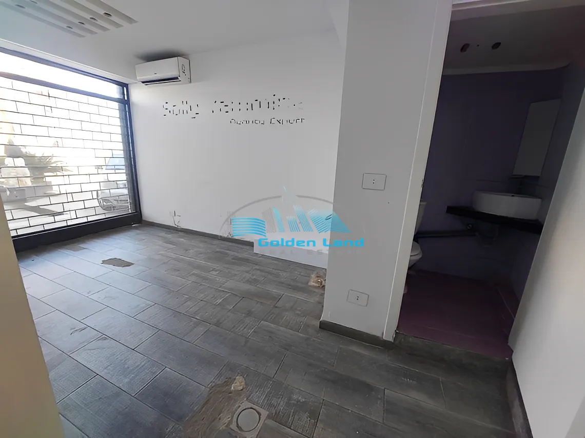 Shop for rent in Mazraat Yachoua