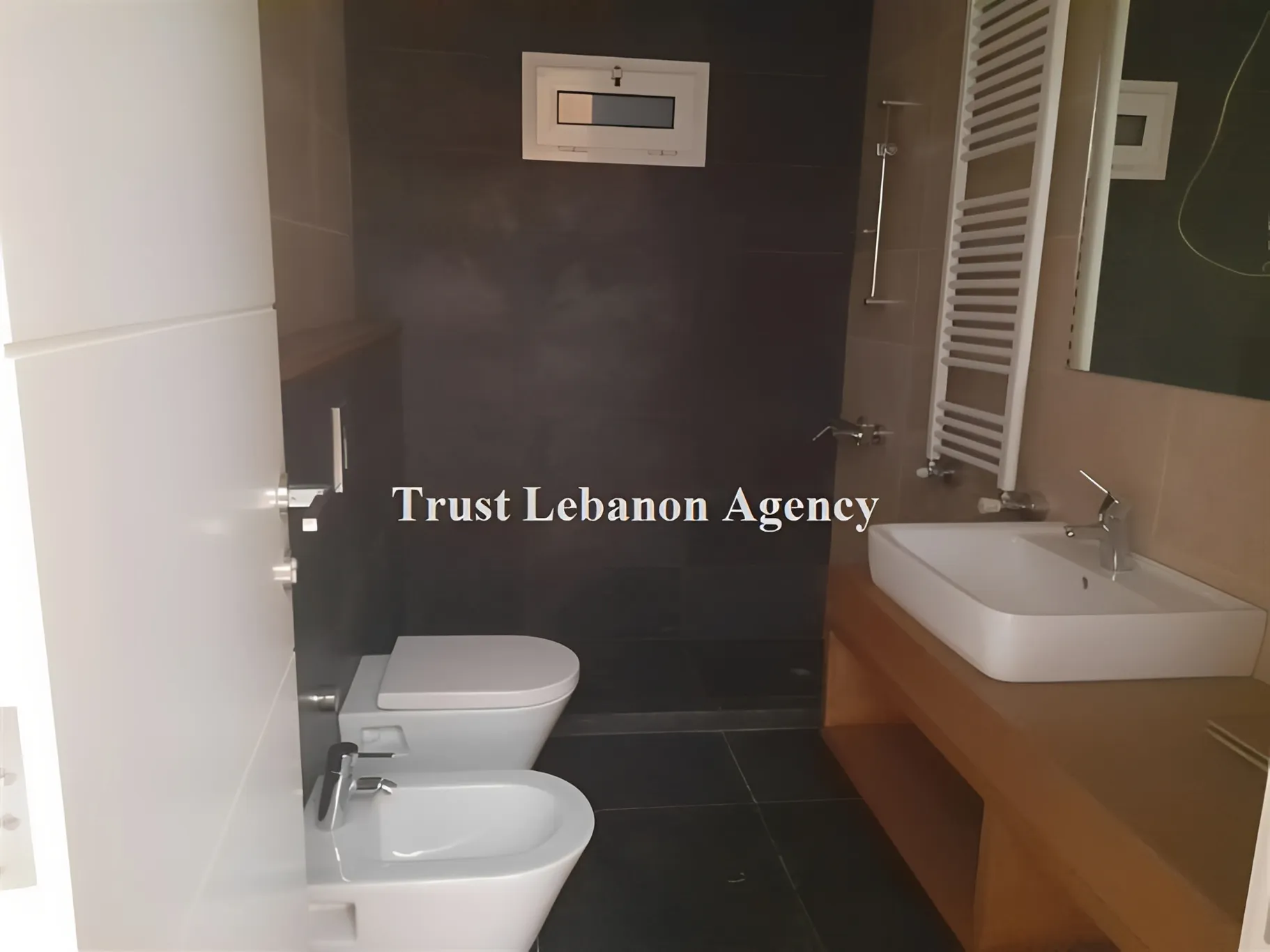 Apartment for Sale in Ashrafieh Beirut Lebanon - 3 bed, 4 bath