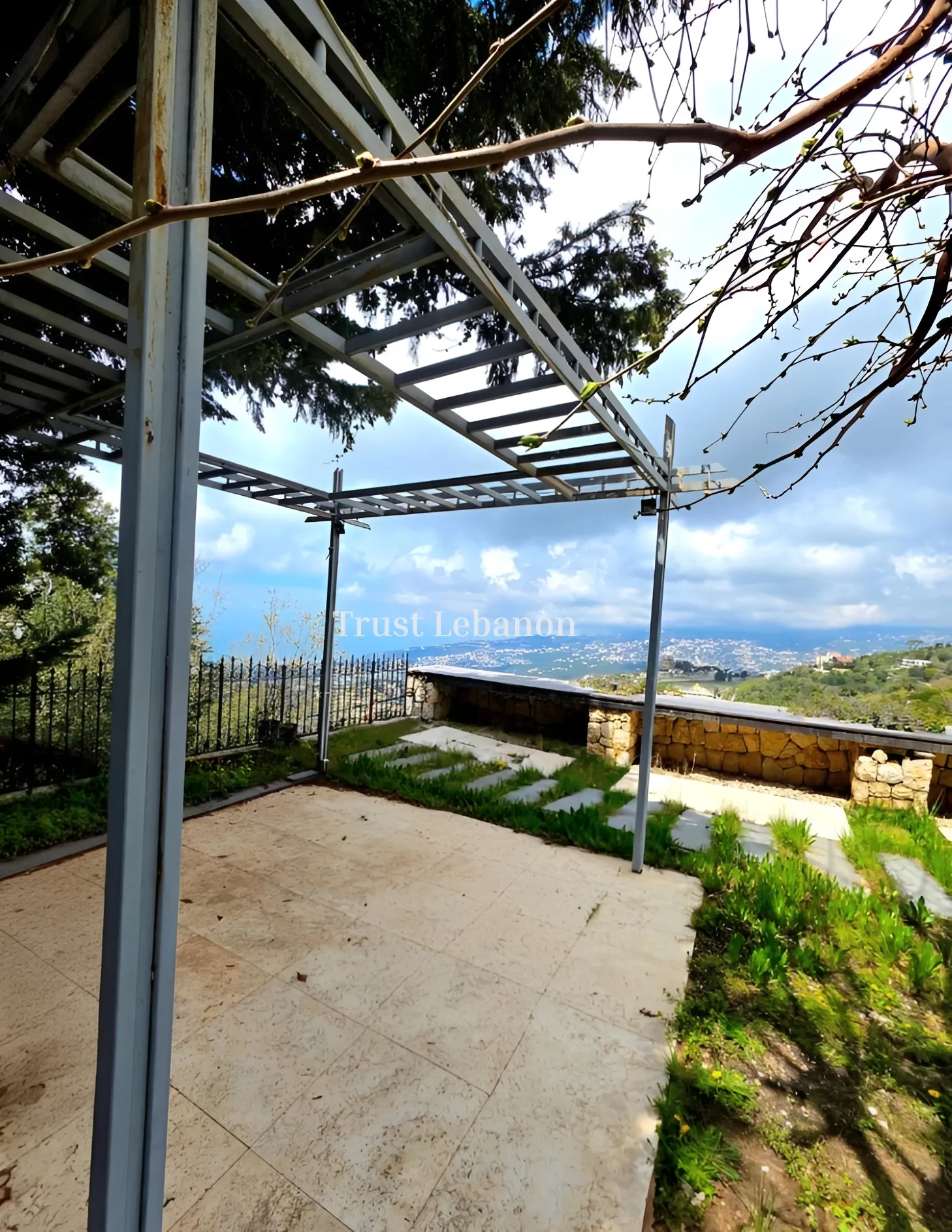 Apartment for sale in Bharsaf, Lebanon
