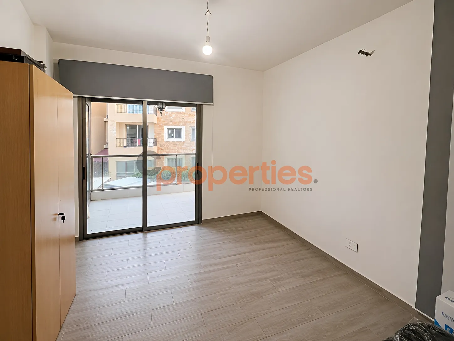 Apartment for Rent in Aamchit